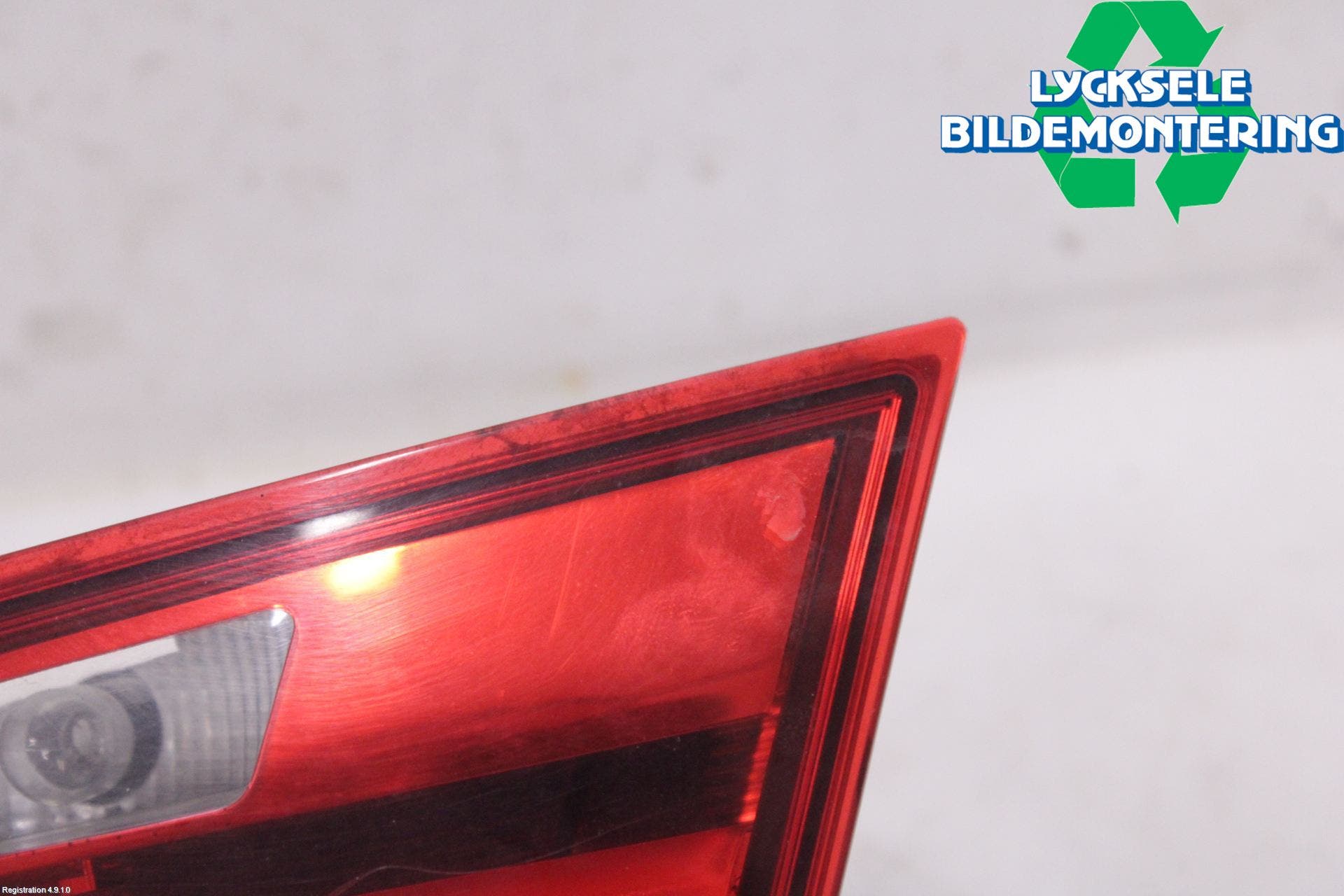 BMW 5 F10/F11/F18 09-17 Bakljus Lucka Hö