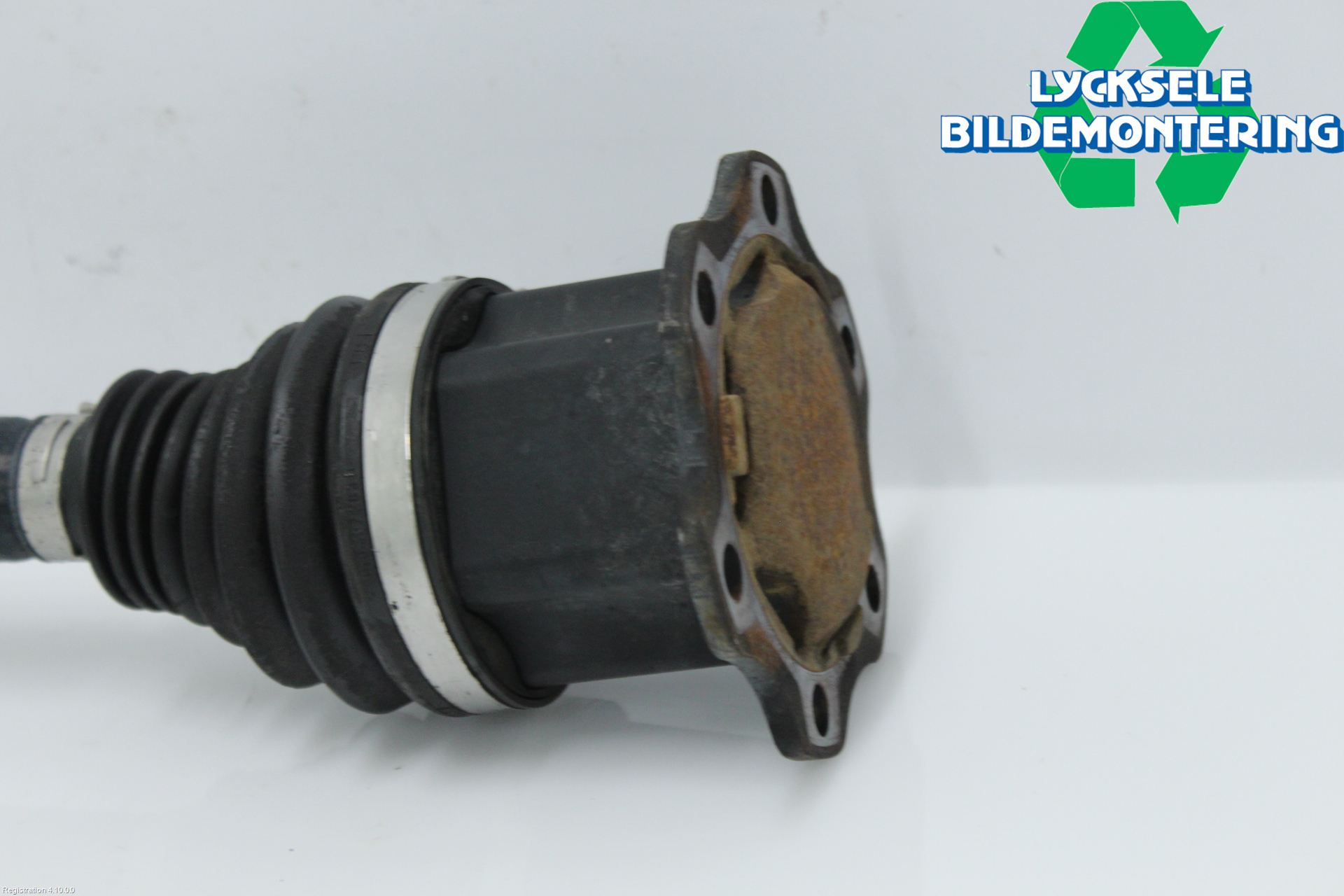 Audi A4/S4 B9 16-19 Drivaxel Fram Vänster