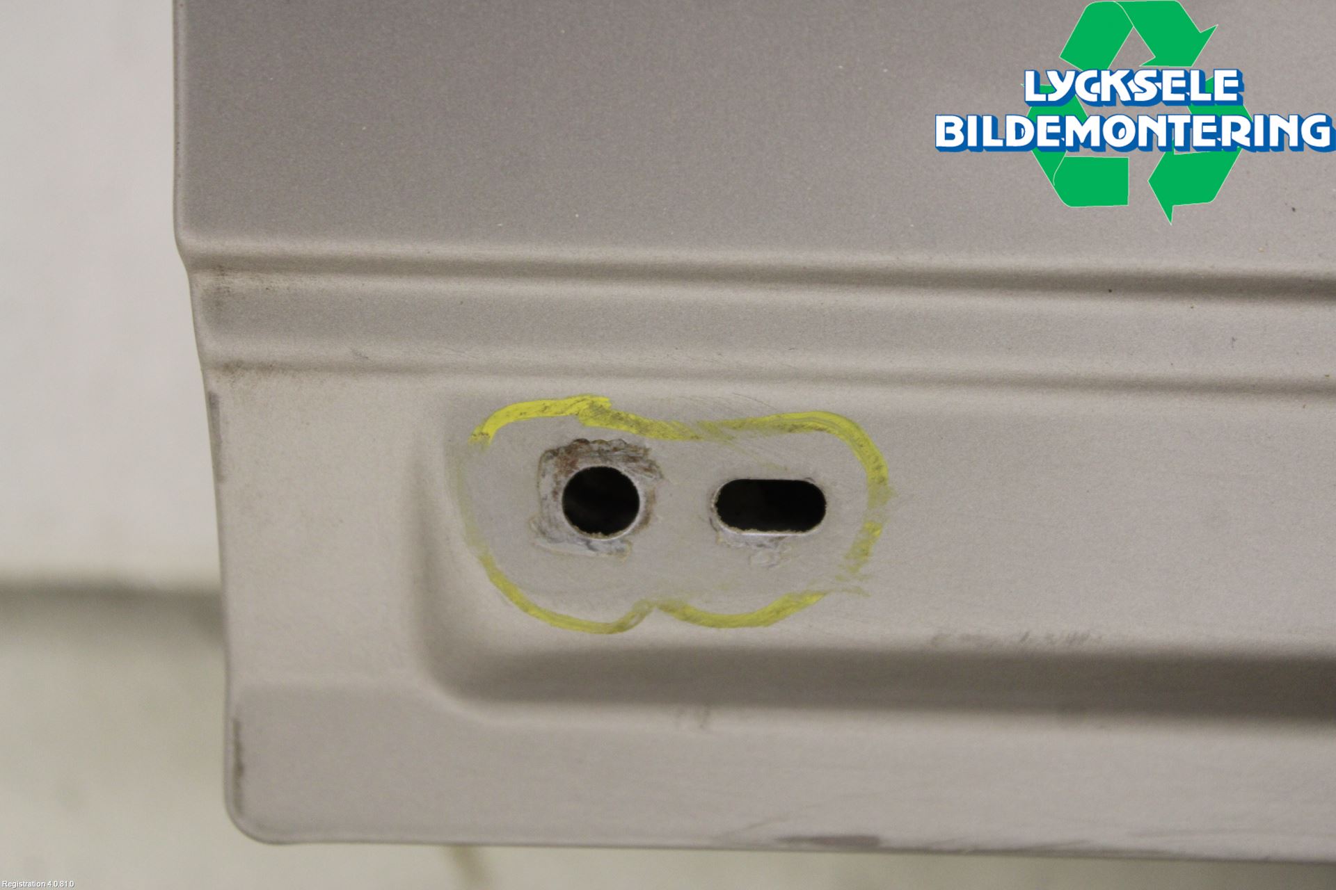 Volvo XC70 08-13 Dörr Fram Höger