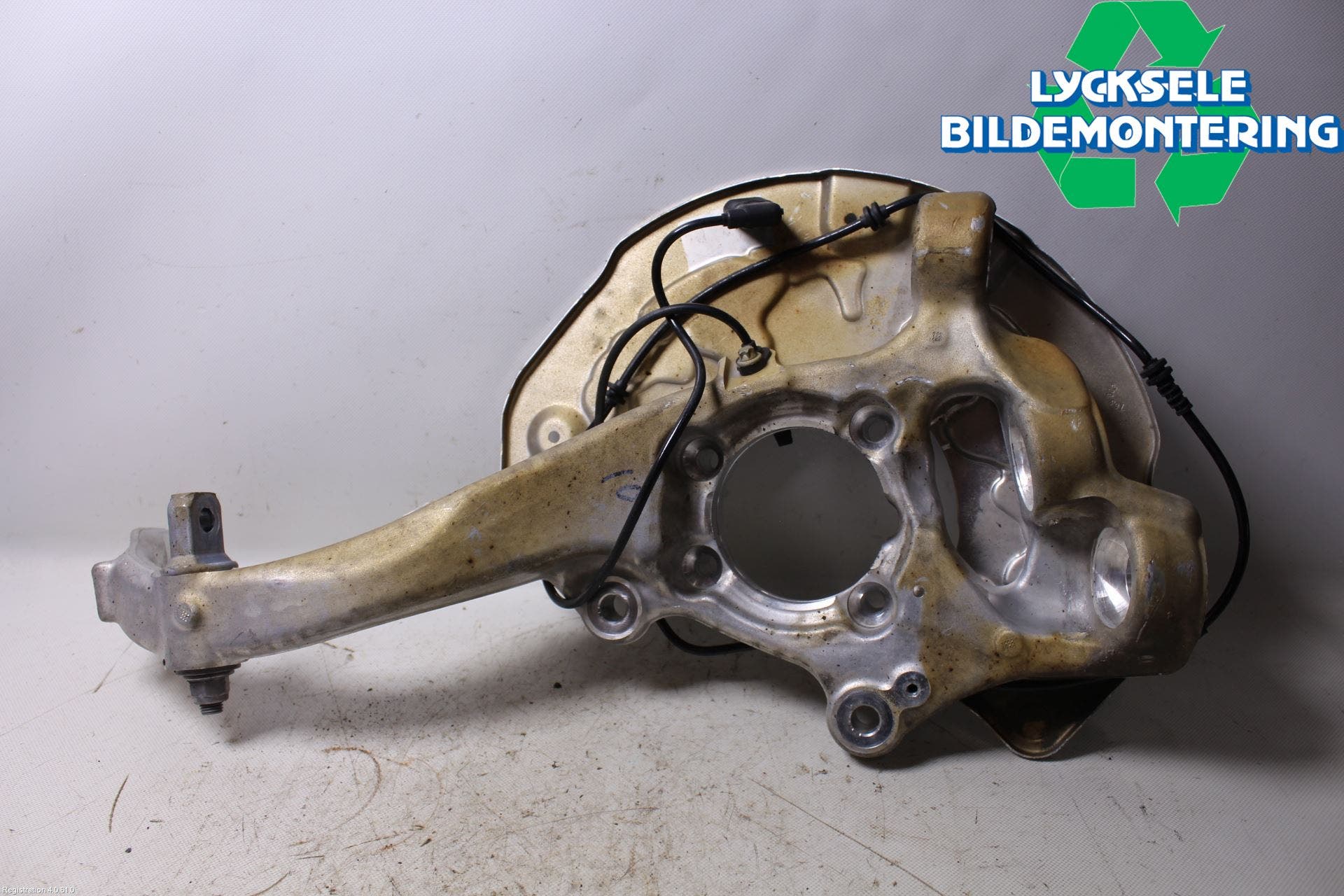 Mercedes-Benz MB C-KLASS (W205) 14-21 Styrspindel Lagerhus Vä