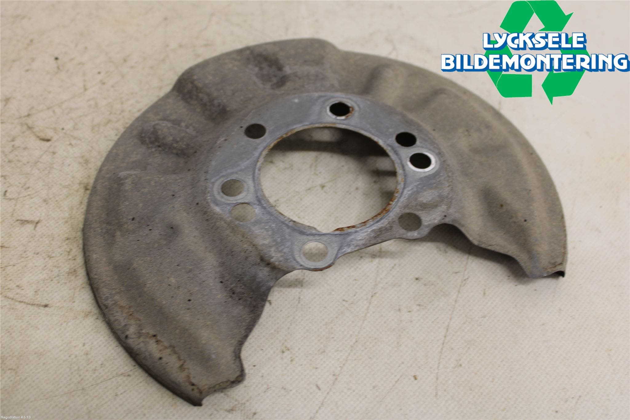 Suzuki VITARA 15- Bromssköld Bak