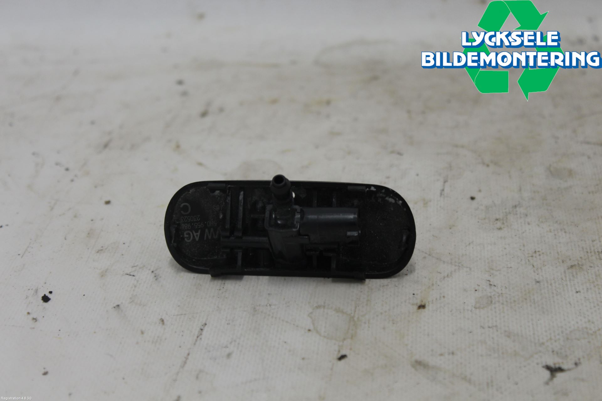 Volkswagen VW ID.4 21- Spolarmunstycke Rutor