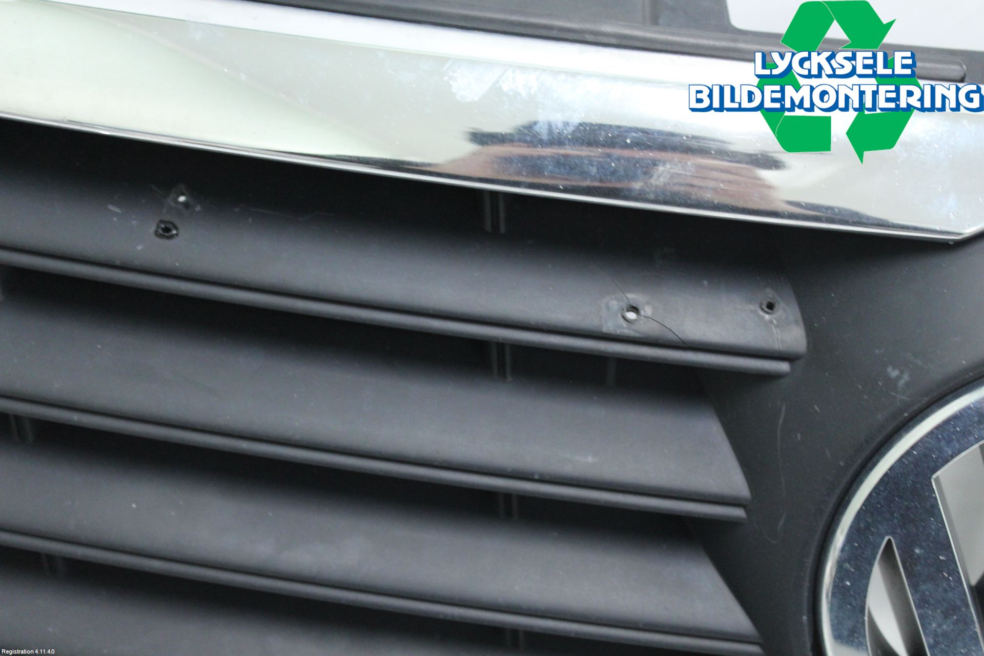 Volkswagen VW PASSAT 05-11 Grill Komp