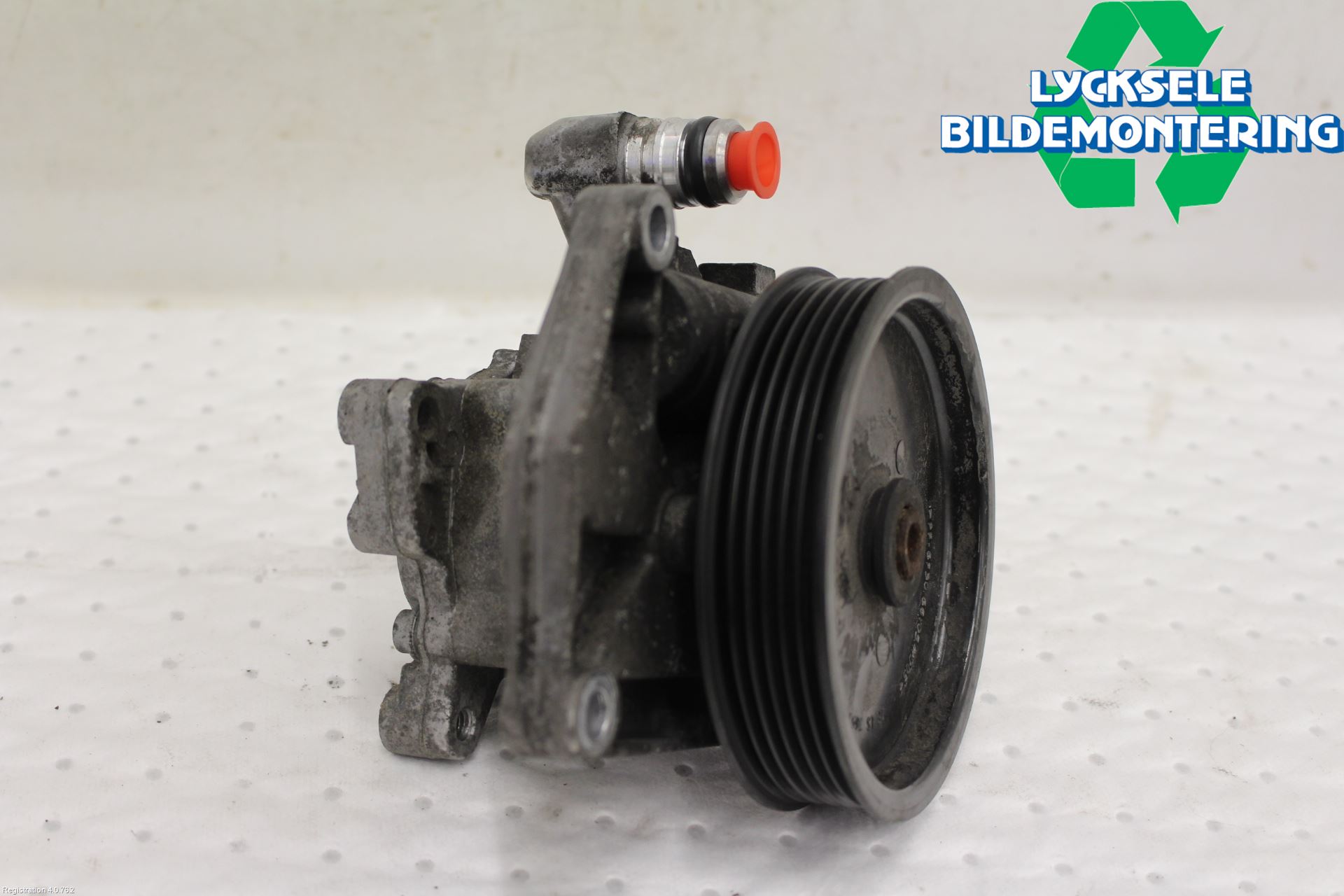 Mercedes-Benz MB C-KLASS (W204) 07-15 Styrservopump