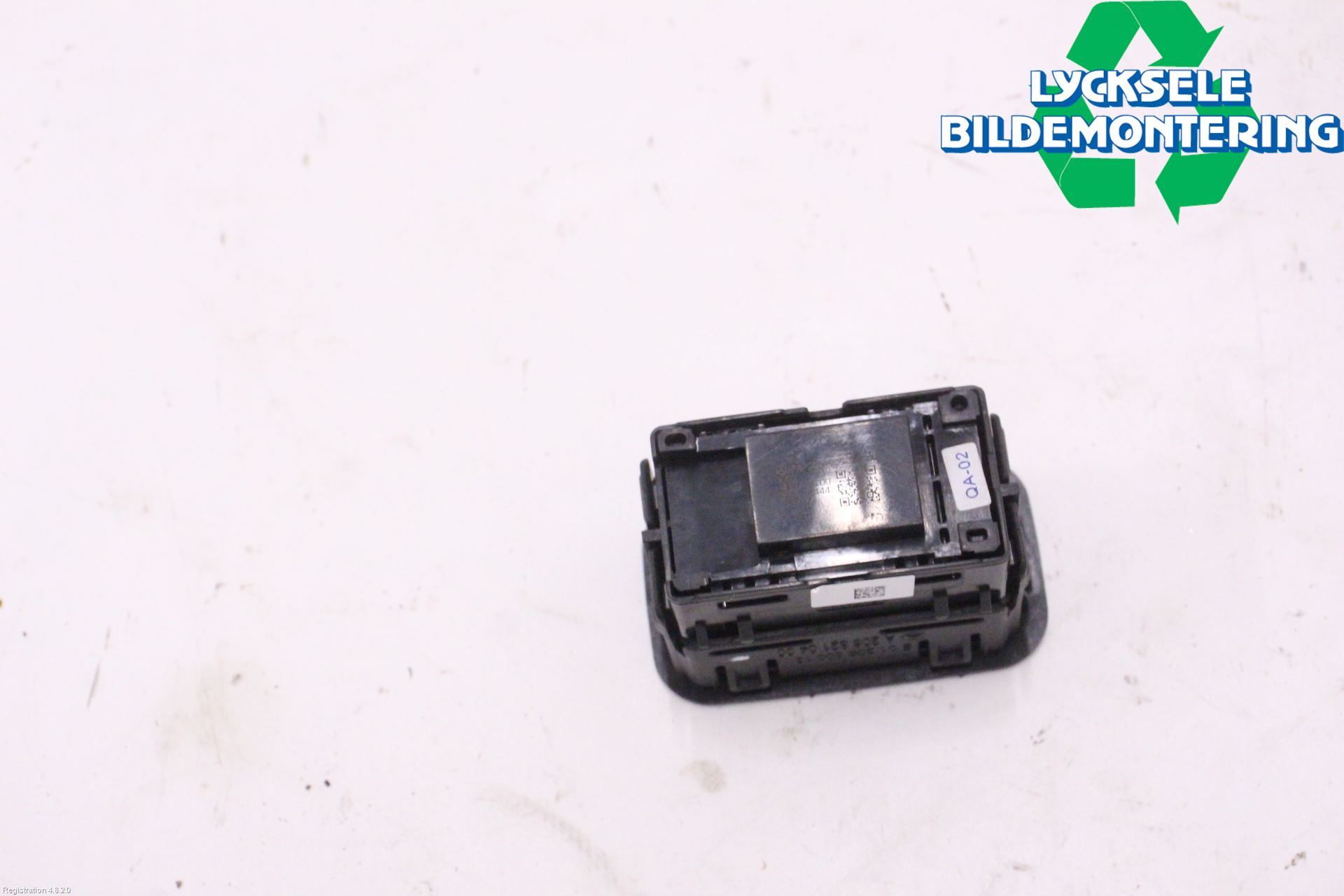 Mercedes-Benz MB C-KLASS (W206) 21- Strömställare Dragkrok