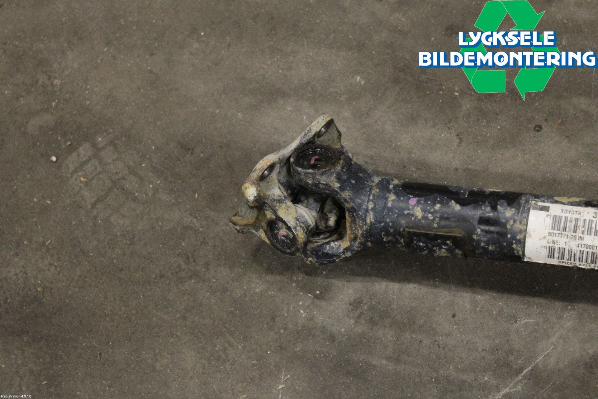 Toyota HILUX 16- Mellanaxel Främre 4Wd