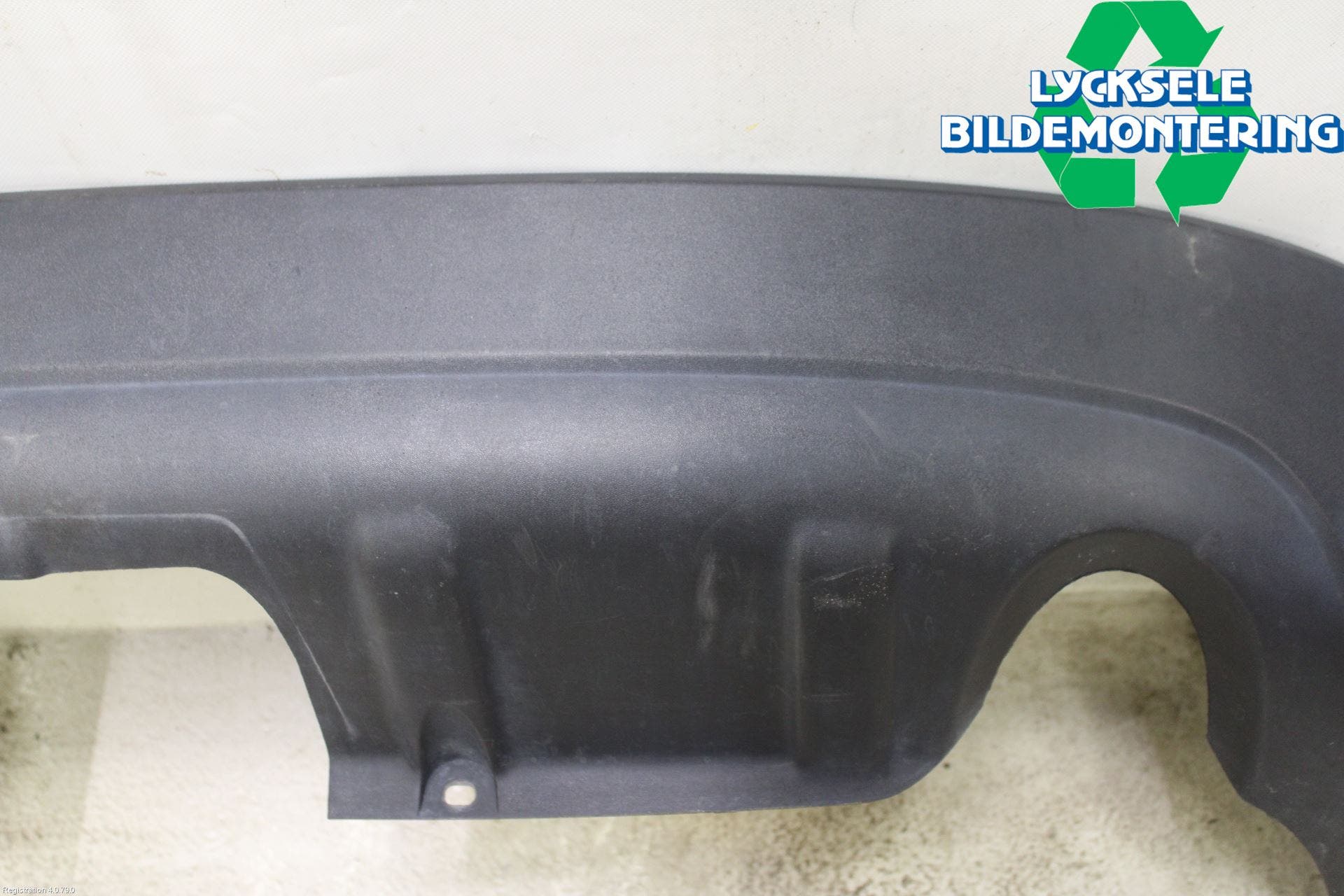 Volvo XC60 09-13 Stötfångarbeklädnad Bak