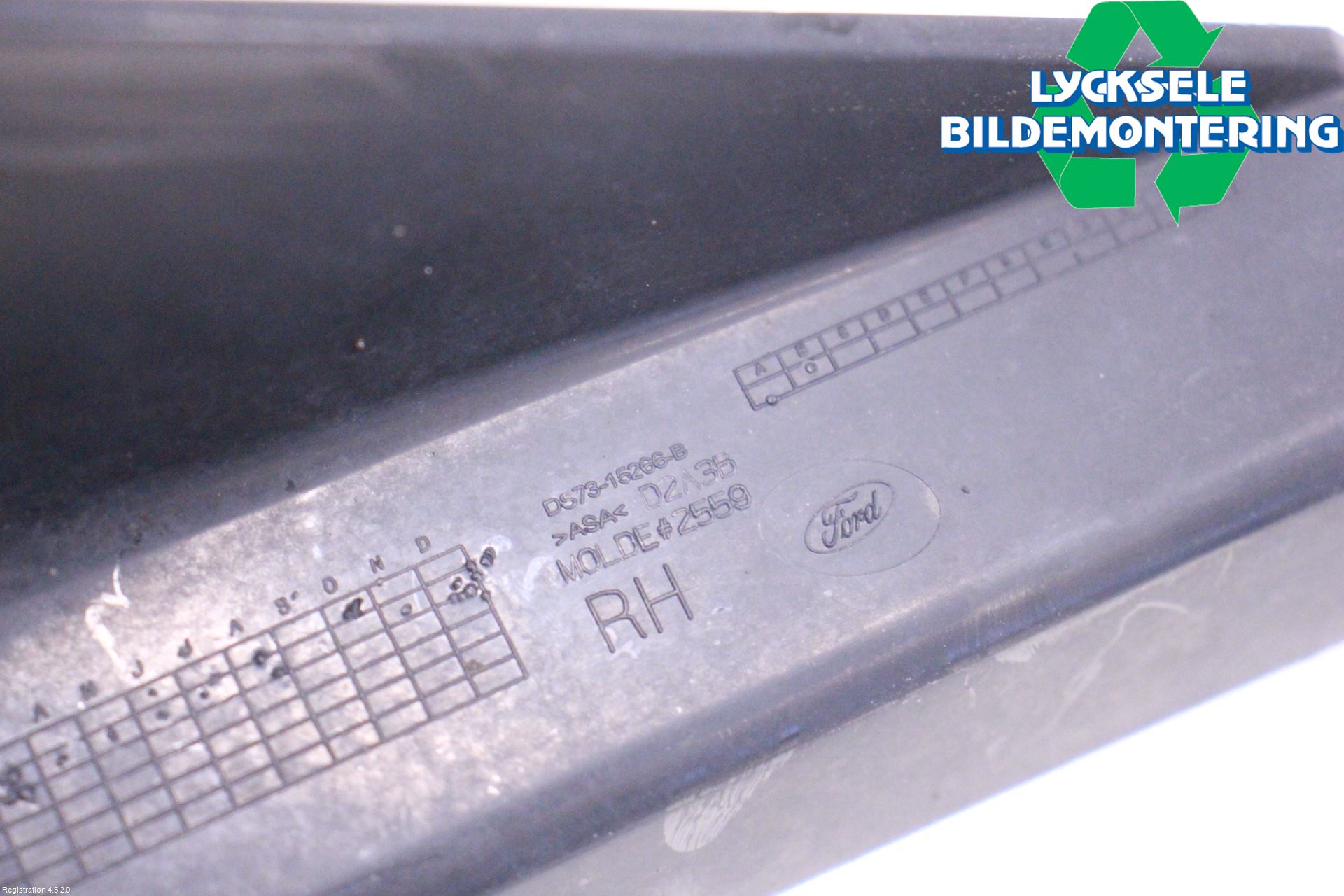 Ford MONDEO 15-22 Dimljussarg Fram