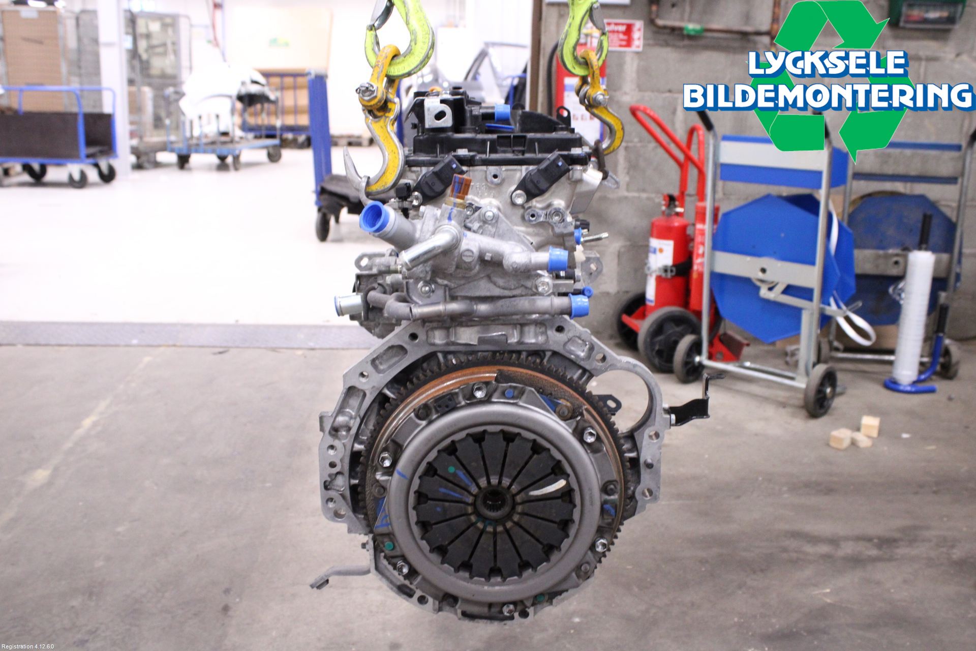 Suzuki SX4 S-CROSS 22- Motor Bensin