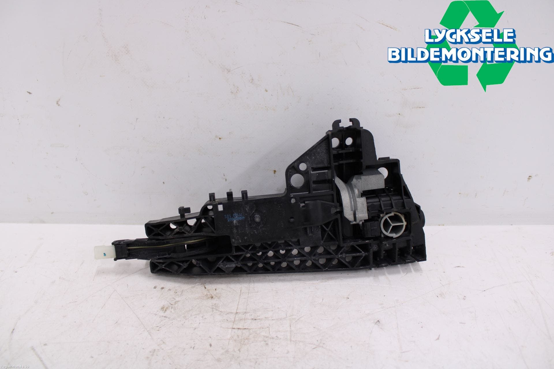 Audi A6 ALLROAD 12-18 Dörrhandtag Yttre Vä