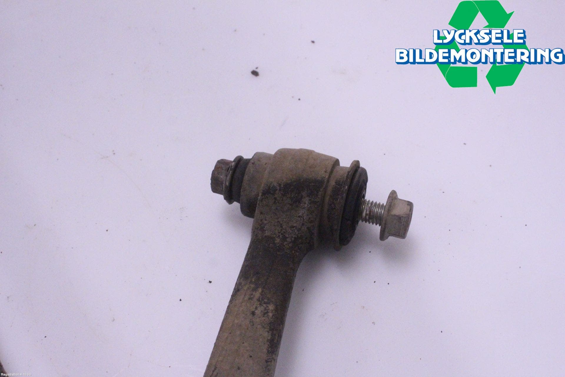 Volvo 740 88-92 Bärarm Fram Undre Hö