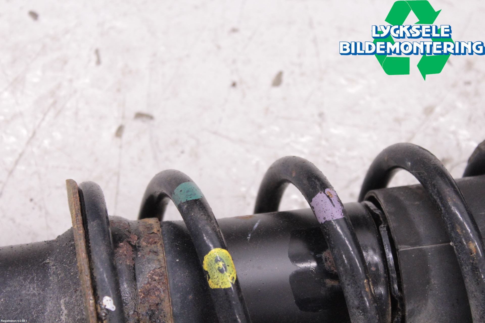 Subaru OUTBACK 10-15 Fjäderben Bak Vänster