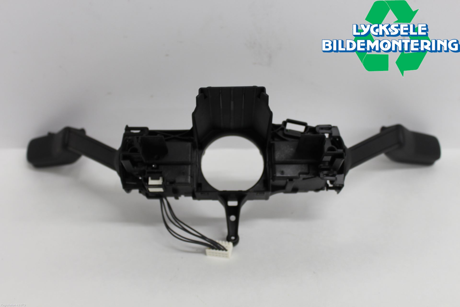 Volkswagen VW TIGUAN 16-24 Spakcentral