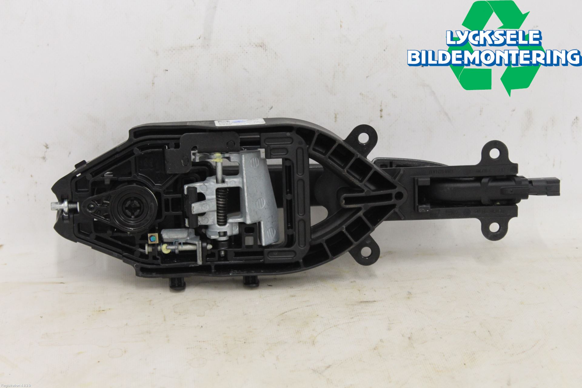 Ford KUGA/KUGA PHEZ/FHEV 20- Dörrhandtag Yttre Vä