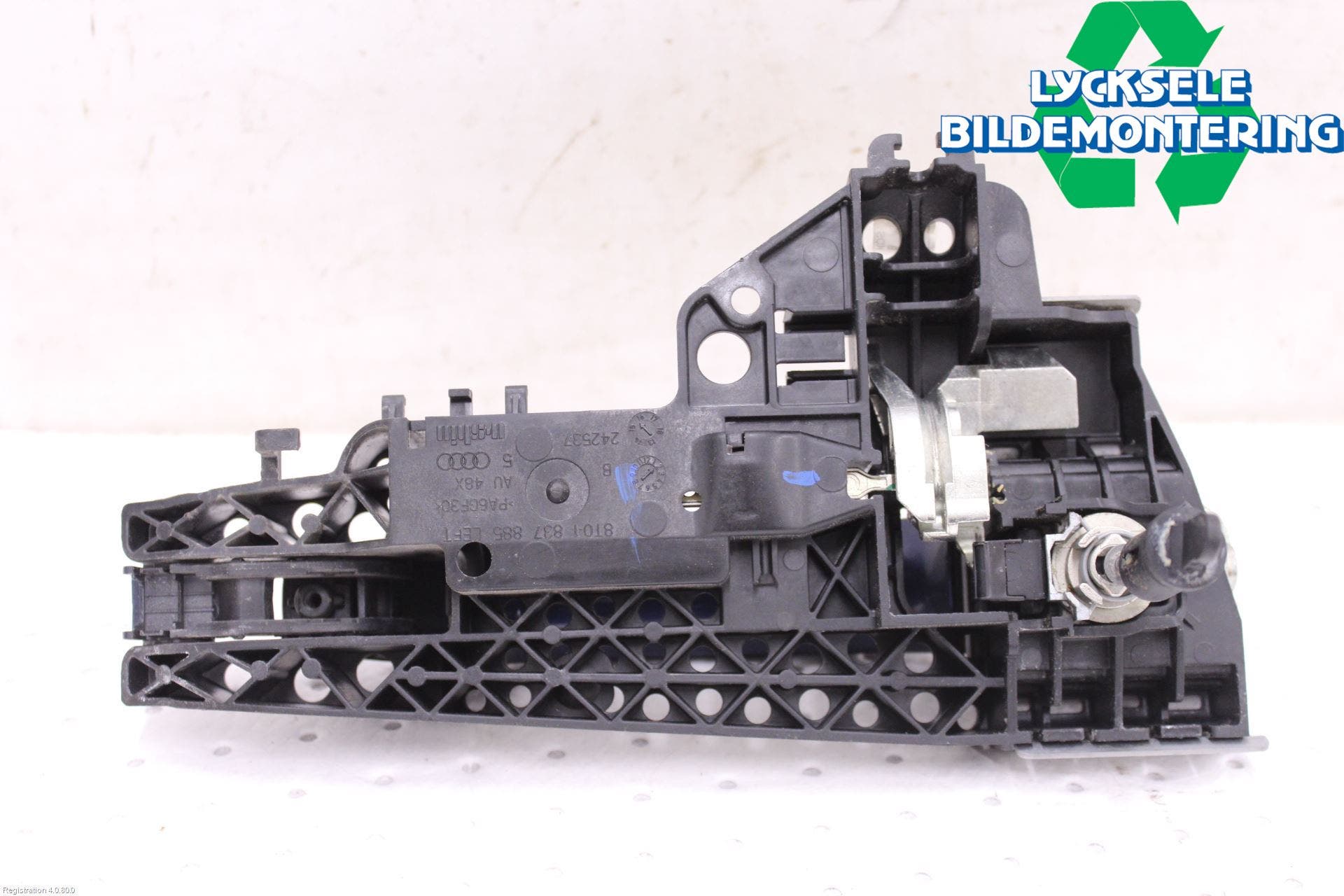 Audi Q5 09-16 Dörrhandtag Yttre Vä