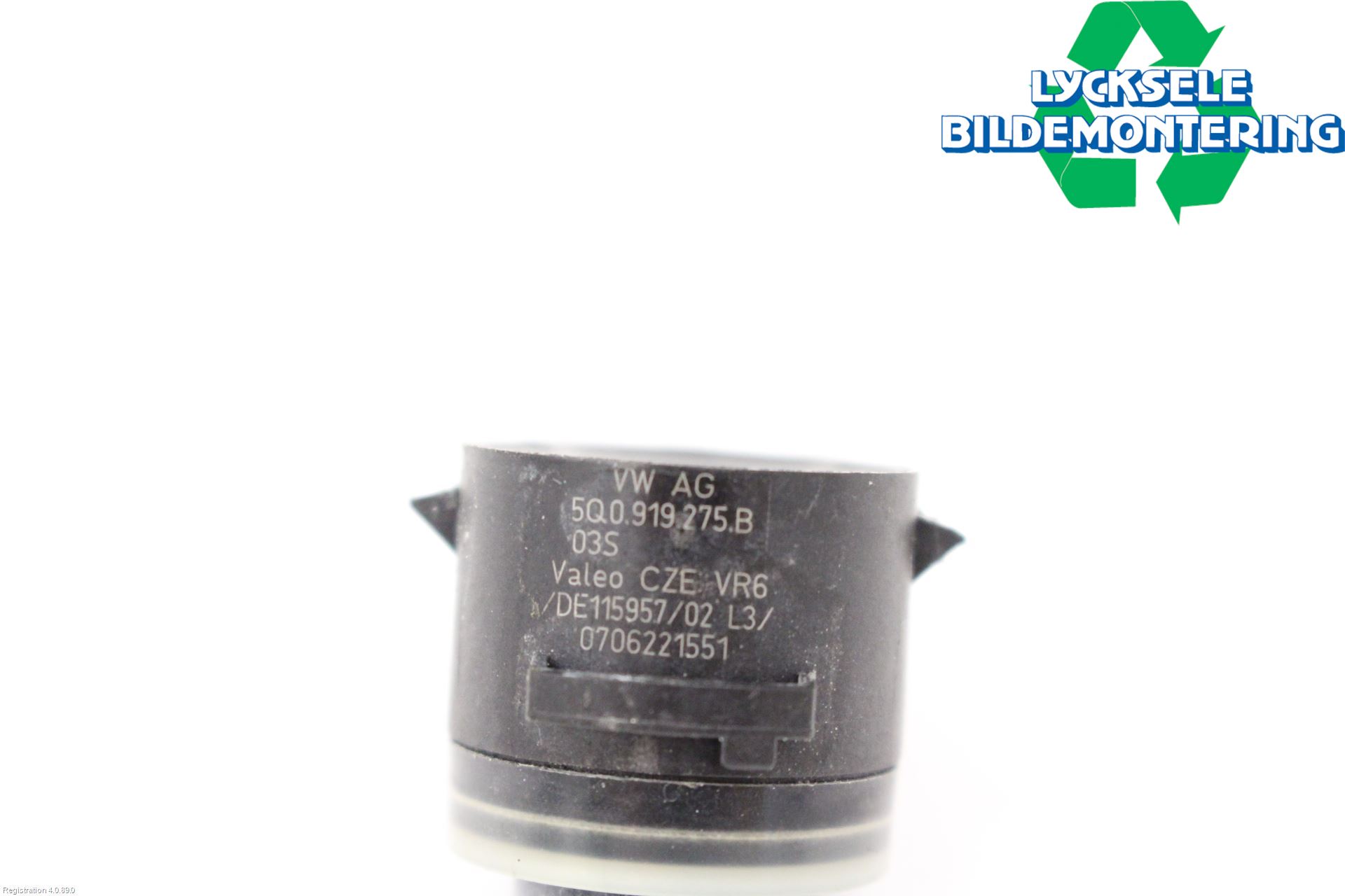 Skoda SUPERB 16-24 Parkeringshjälp Frontsensor