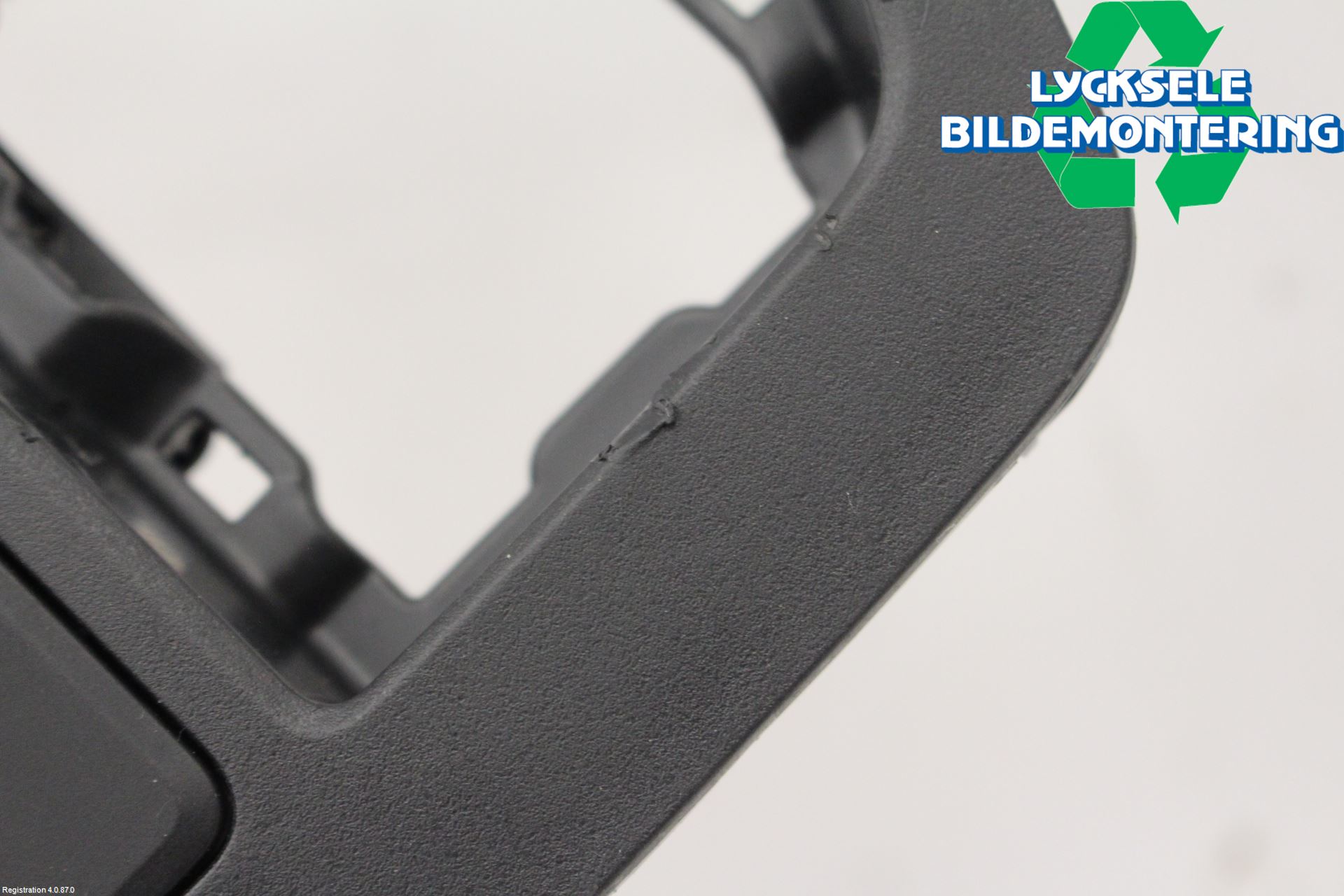 Toyota RAV4 19- Strömställare Parkeringsbroms