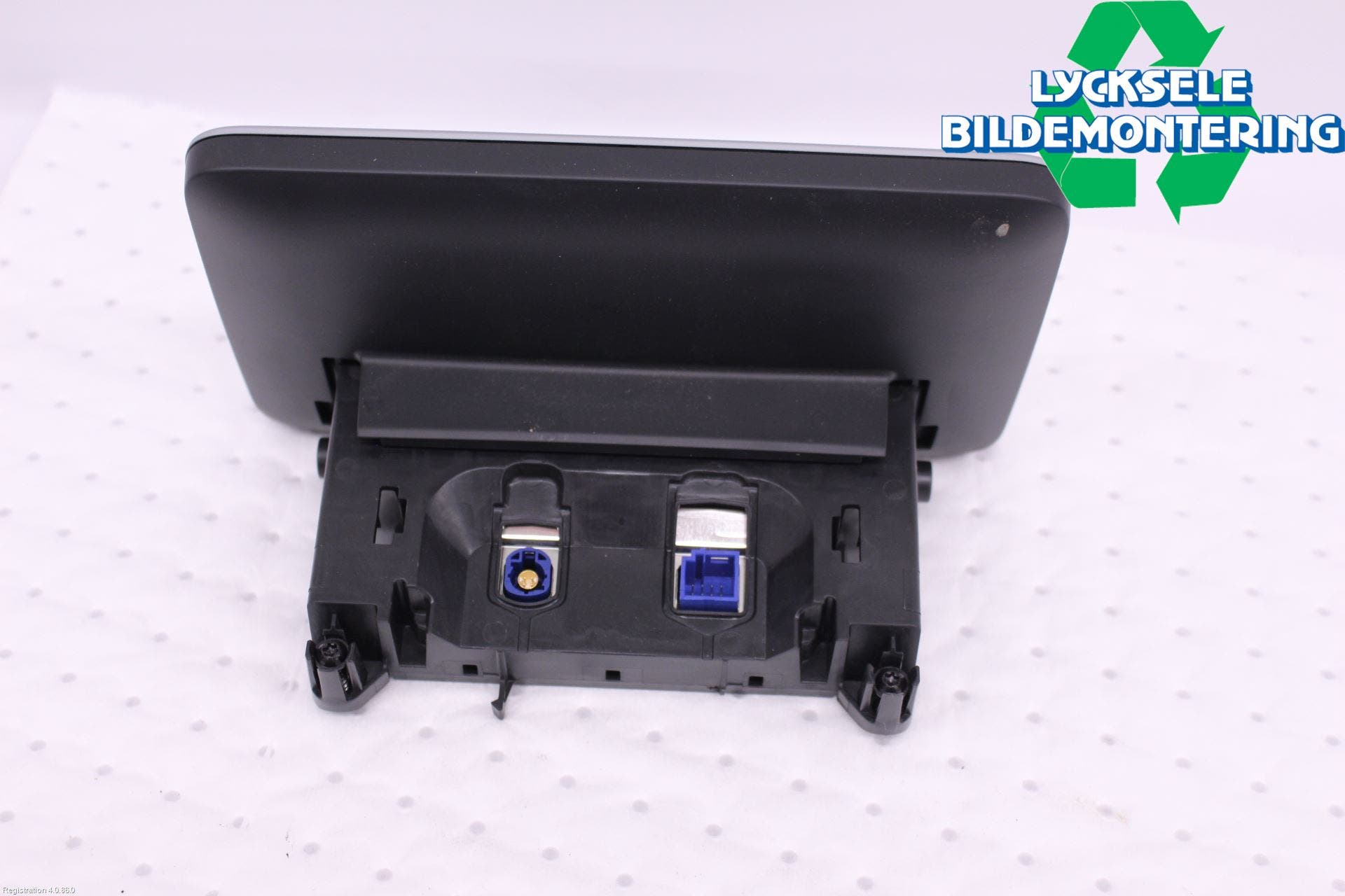 Mercedes-Benz MB C-KLASS (W205) 14-21 Bildskärm