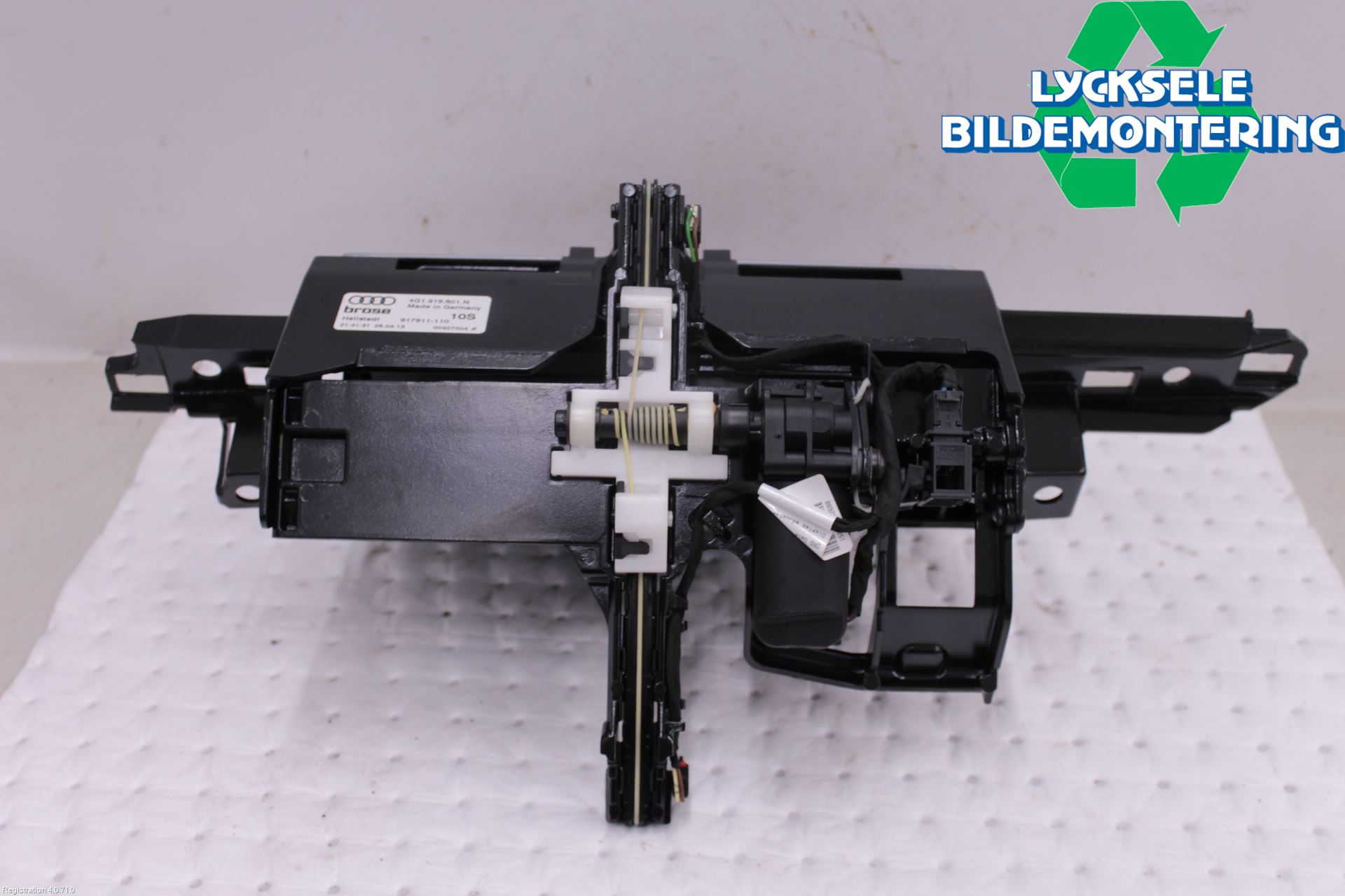 Audi A6 ALLROAD 12-18 Bildskärm