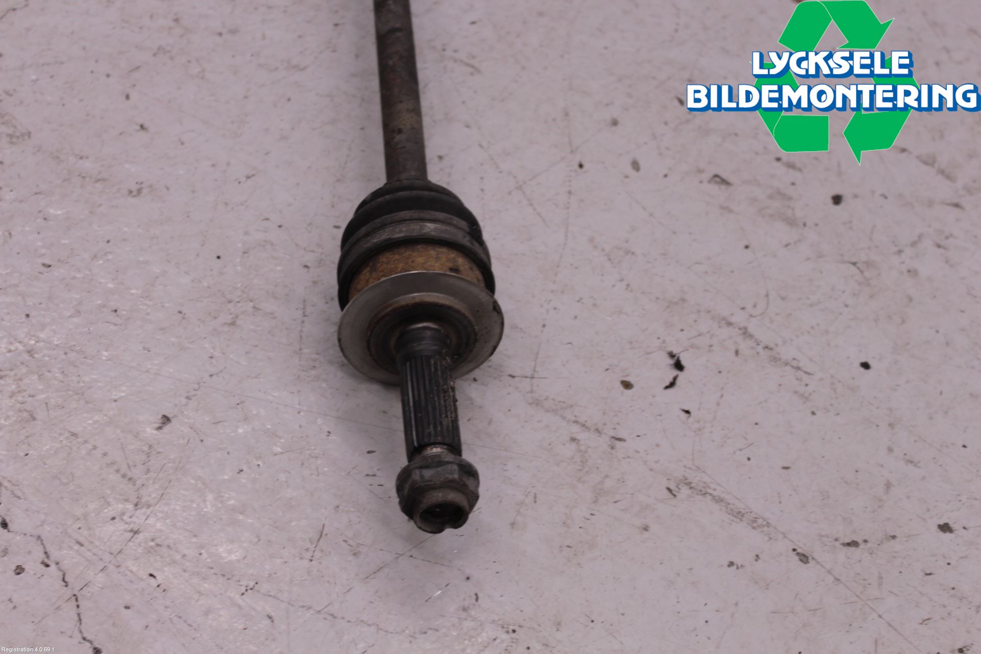 Subaru LEGACY    07-09 Drivaxel Bak Höger