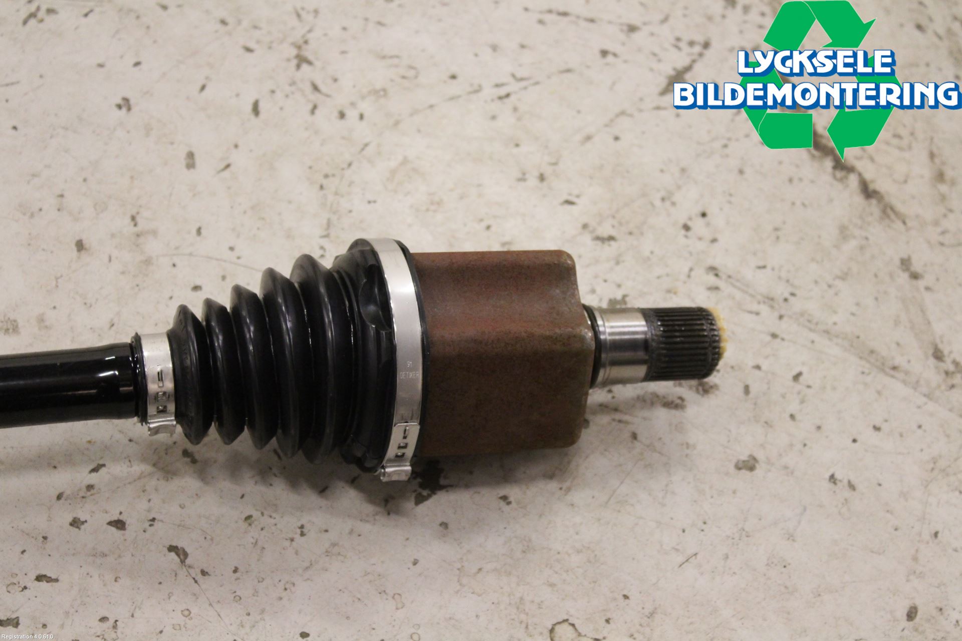 Skoda KODIAQ 17-24 Drivaxel Fram Vänster