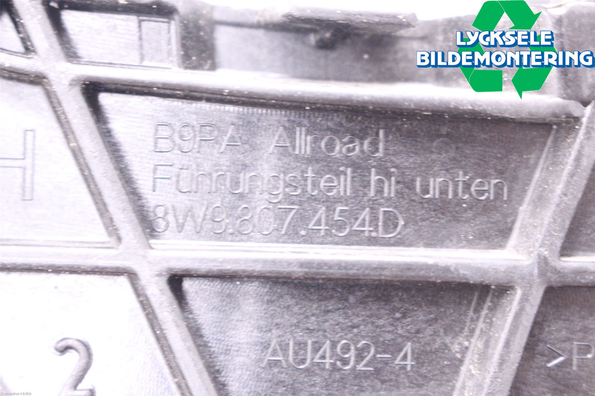 Audi A4 ALLROAD 17- Stötfångarfäste Bak Hö