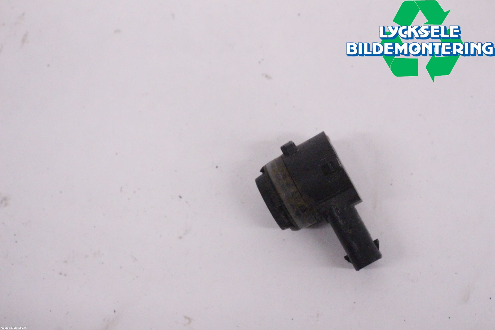 Volkswagen VW CADDY 16-20 Parkeringshjälp Frontsensor