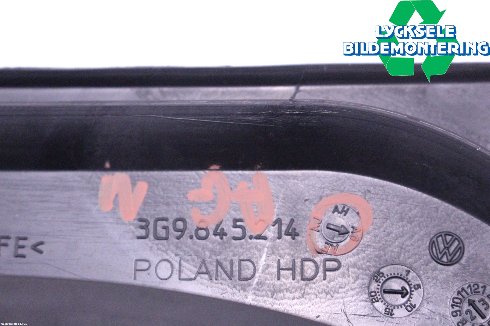 Volkswagen VW PASSAT 20-24 Dörruta Bak Lilla Hö