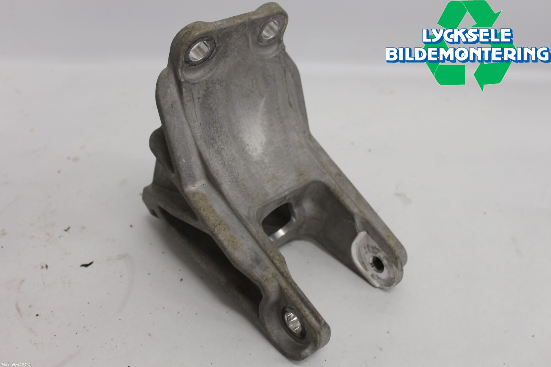 Nissan LEAF 18- Motorfäste