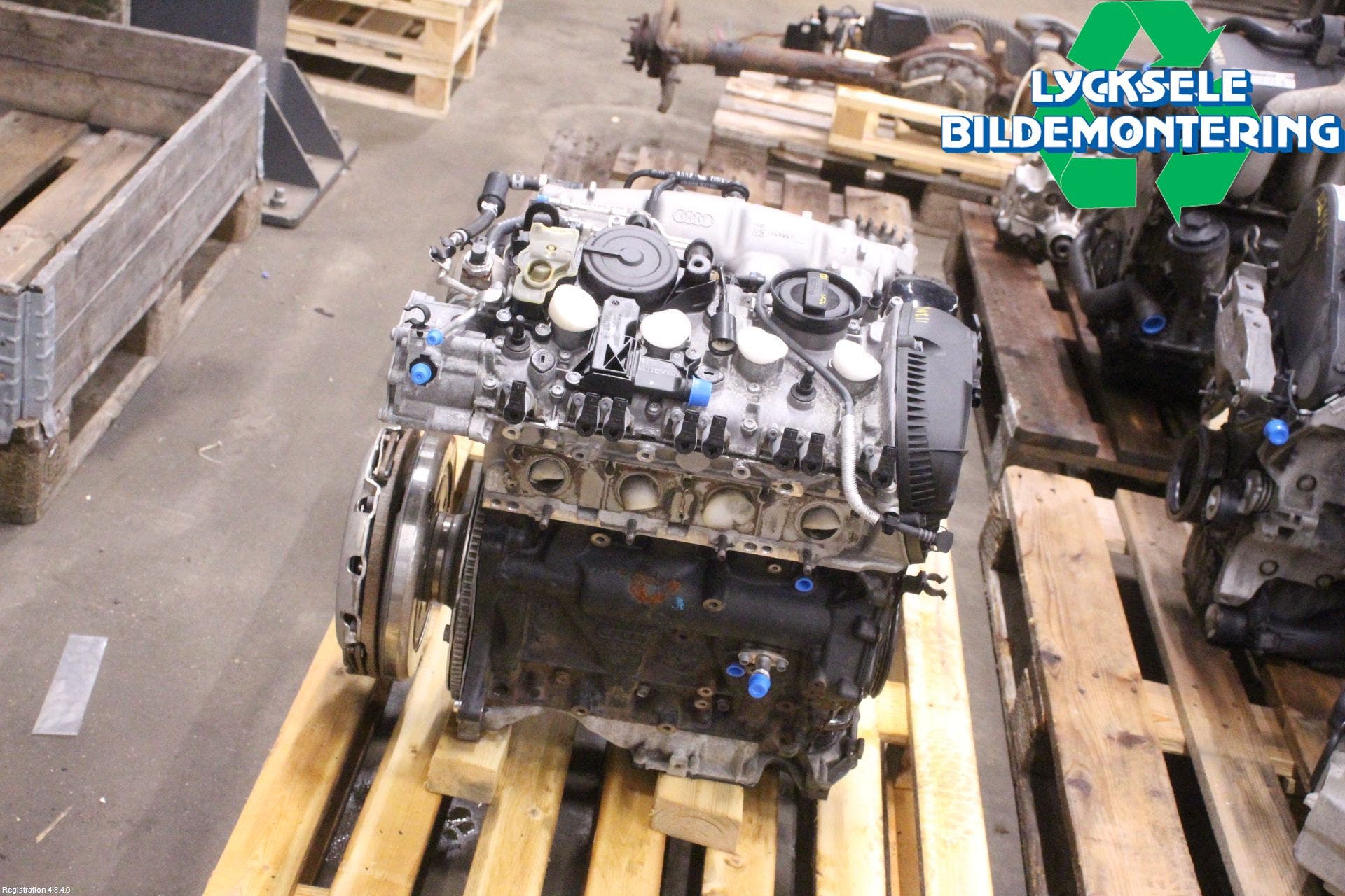 Audi A4 12-15 Motor Bensin