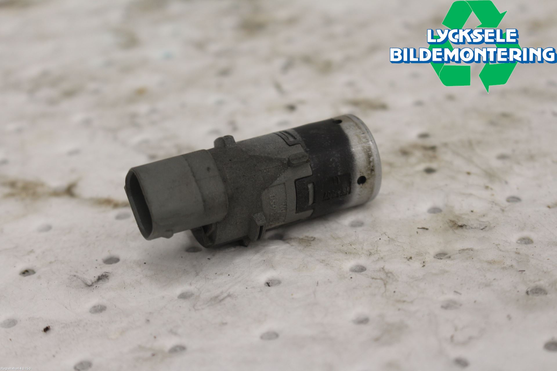 BMW 5 E60/61 Sed/Tou 02-10 Parkeringshjälp Frontsensor