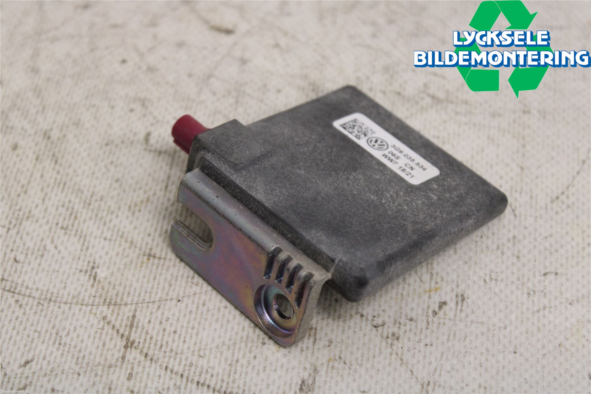 Volkswagen VW TIGUAN 16-24 Antenn