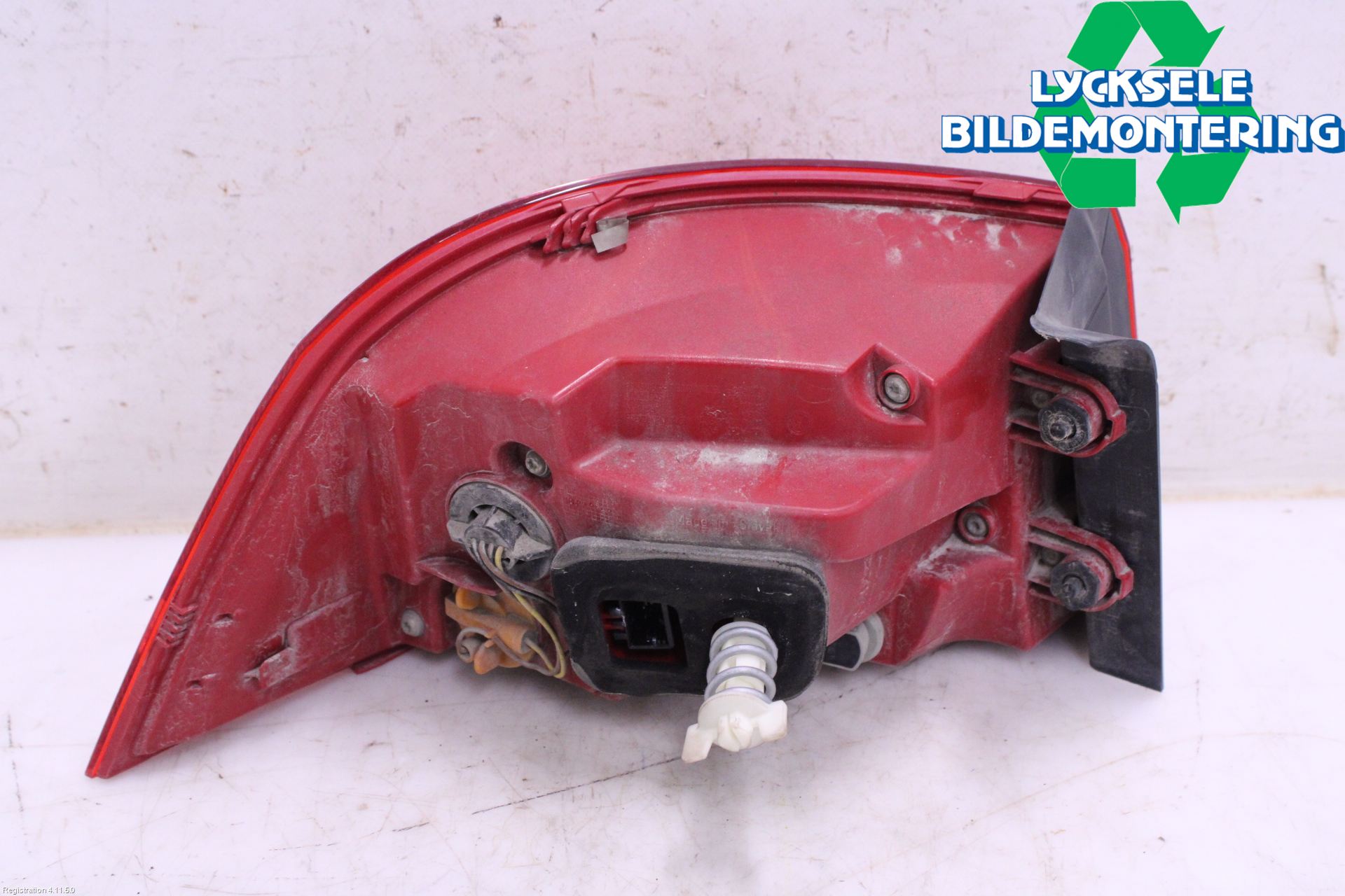 Volkswagen VW PASSAT 11-14 Bakljus Höger