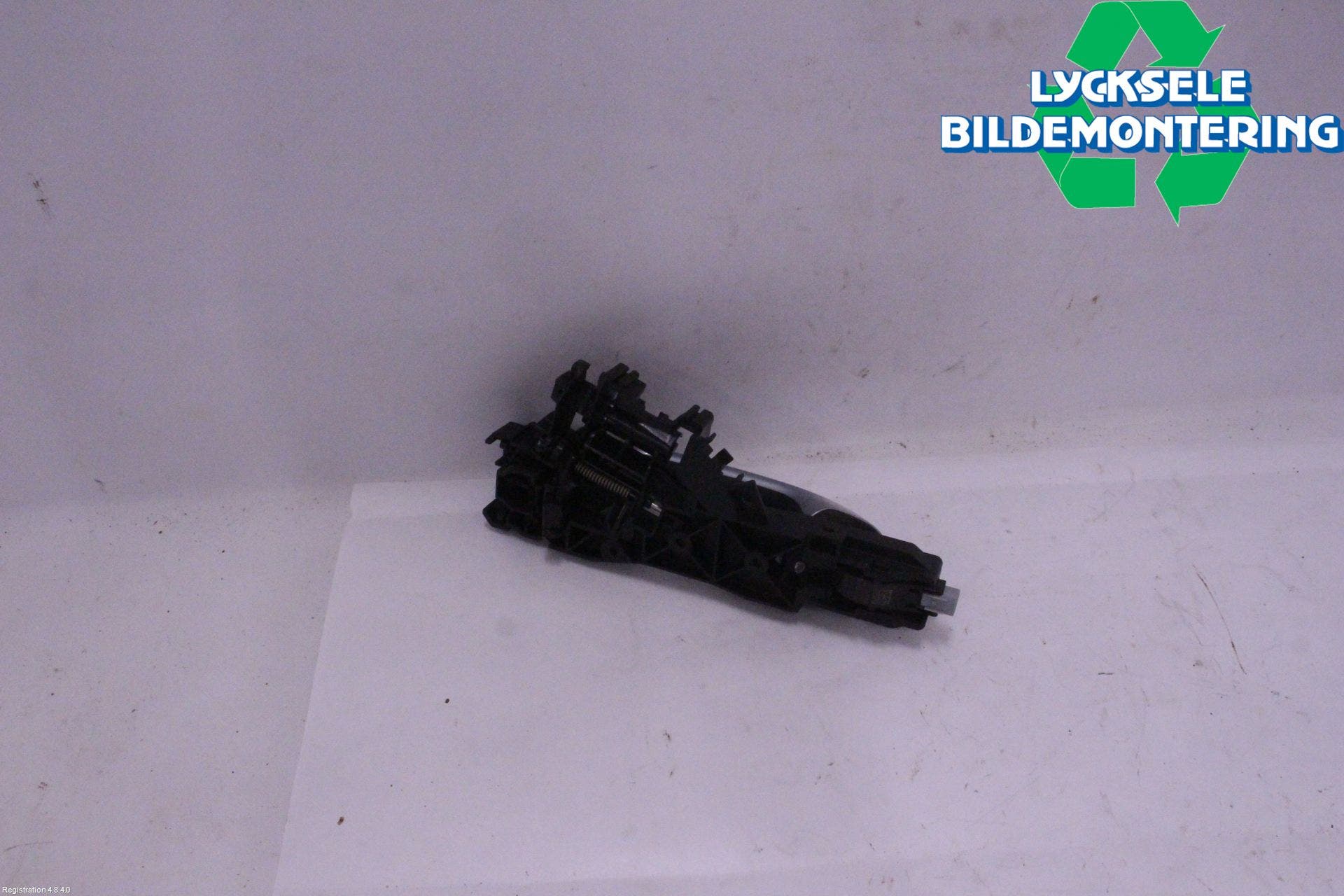 Alfa VW TIGUAN 24- Dörrhandtag Yttre Hö