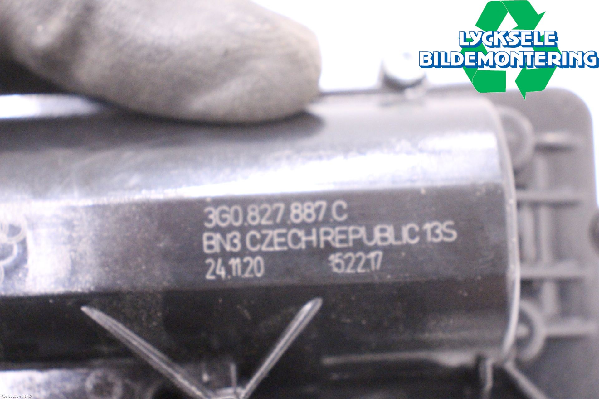 Seat TARRACO 19- Bakluckeöppnare Automatisk