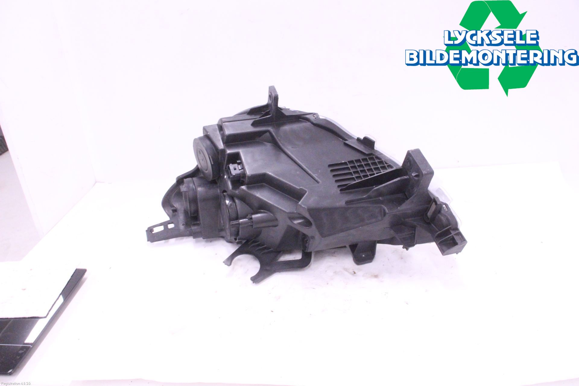 Citroen BERLINGO 08-18 Strålkastare Höger