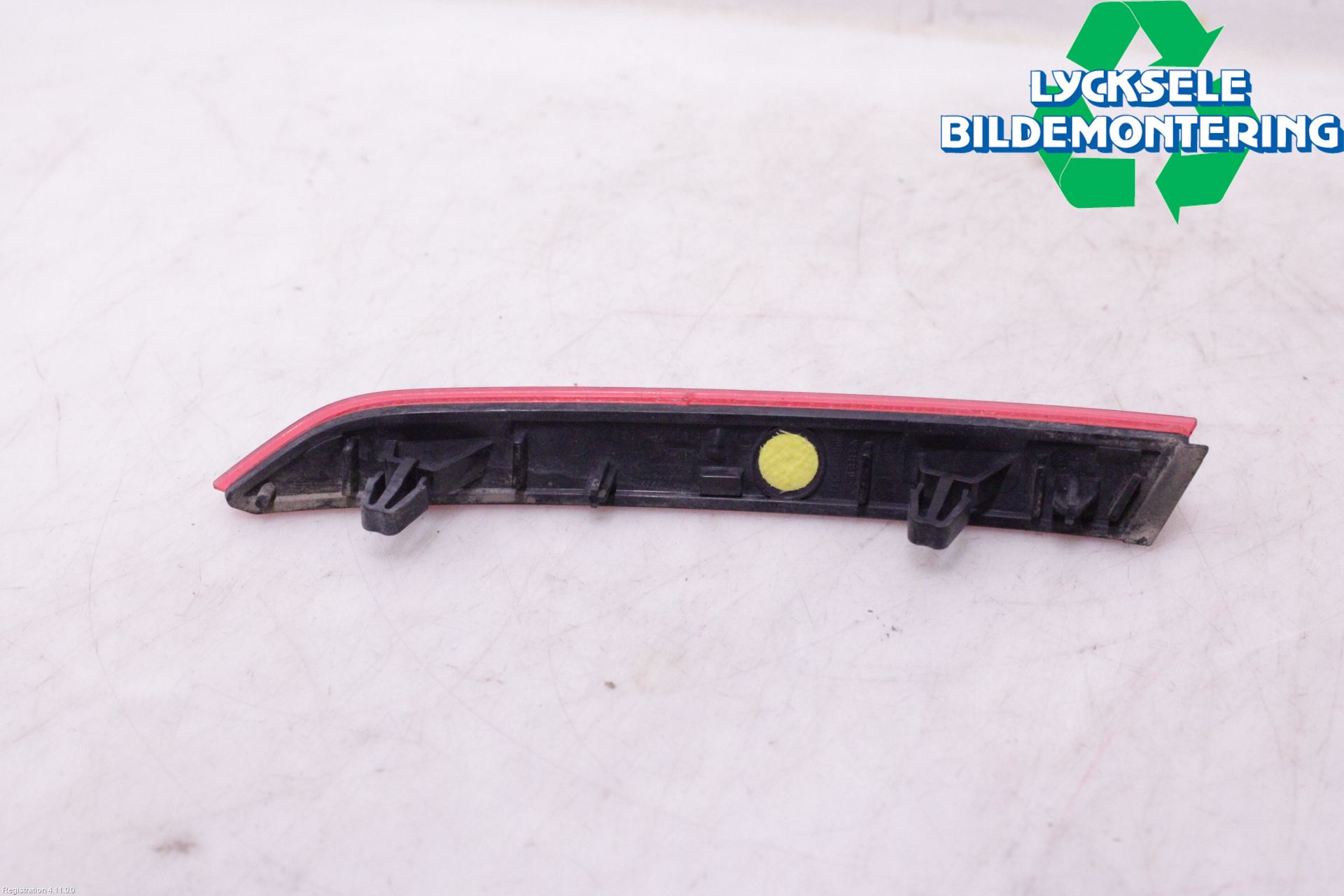 Volkswagen VW PASSAT 15-19 Dimljus/Reflex Bak