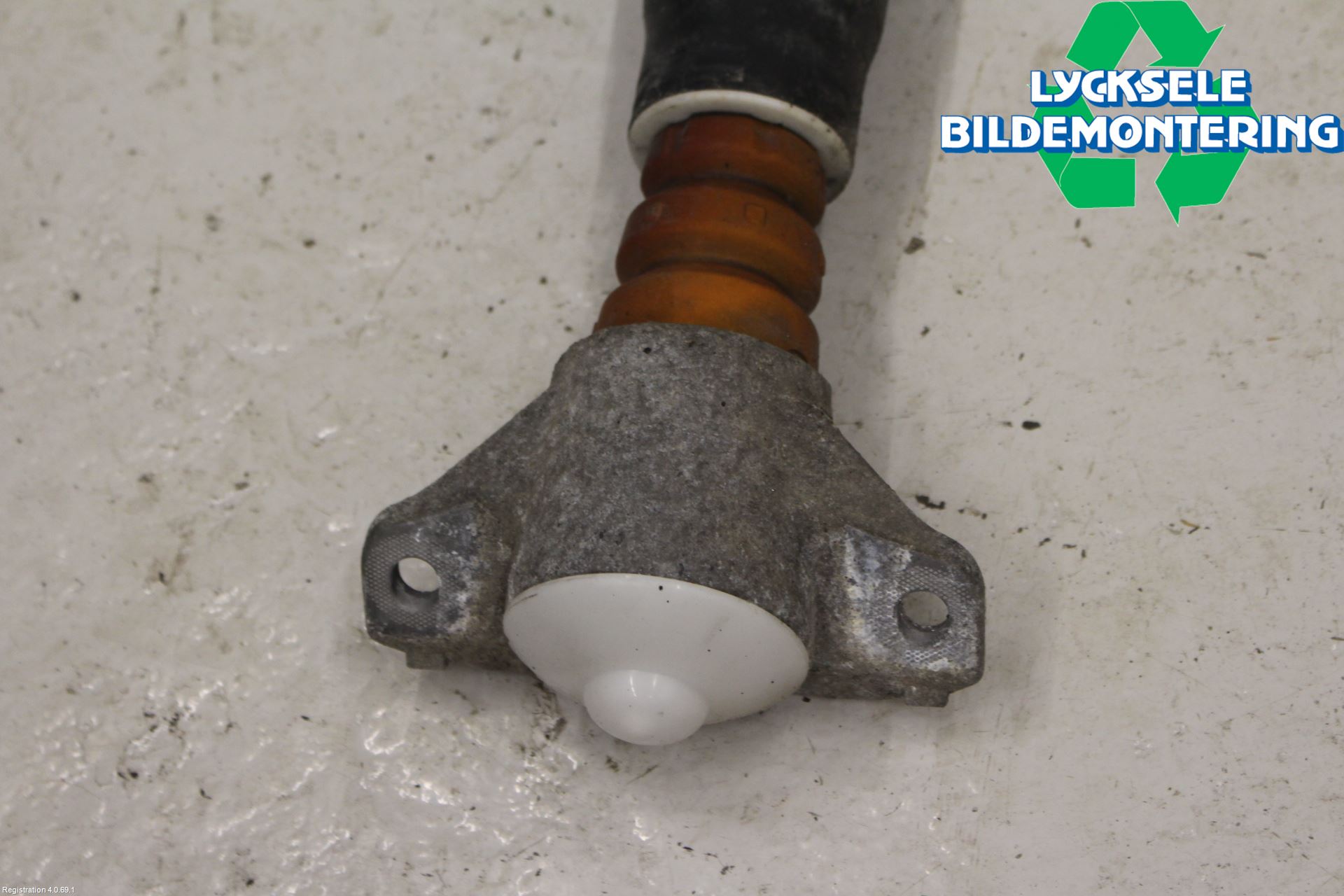 Audi A4/S4 B9 16-19 Stötdämpare Bak