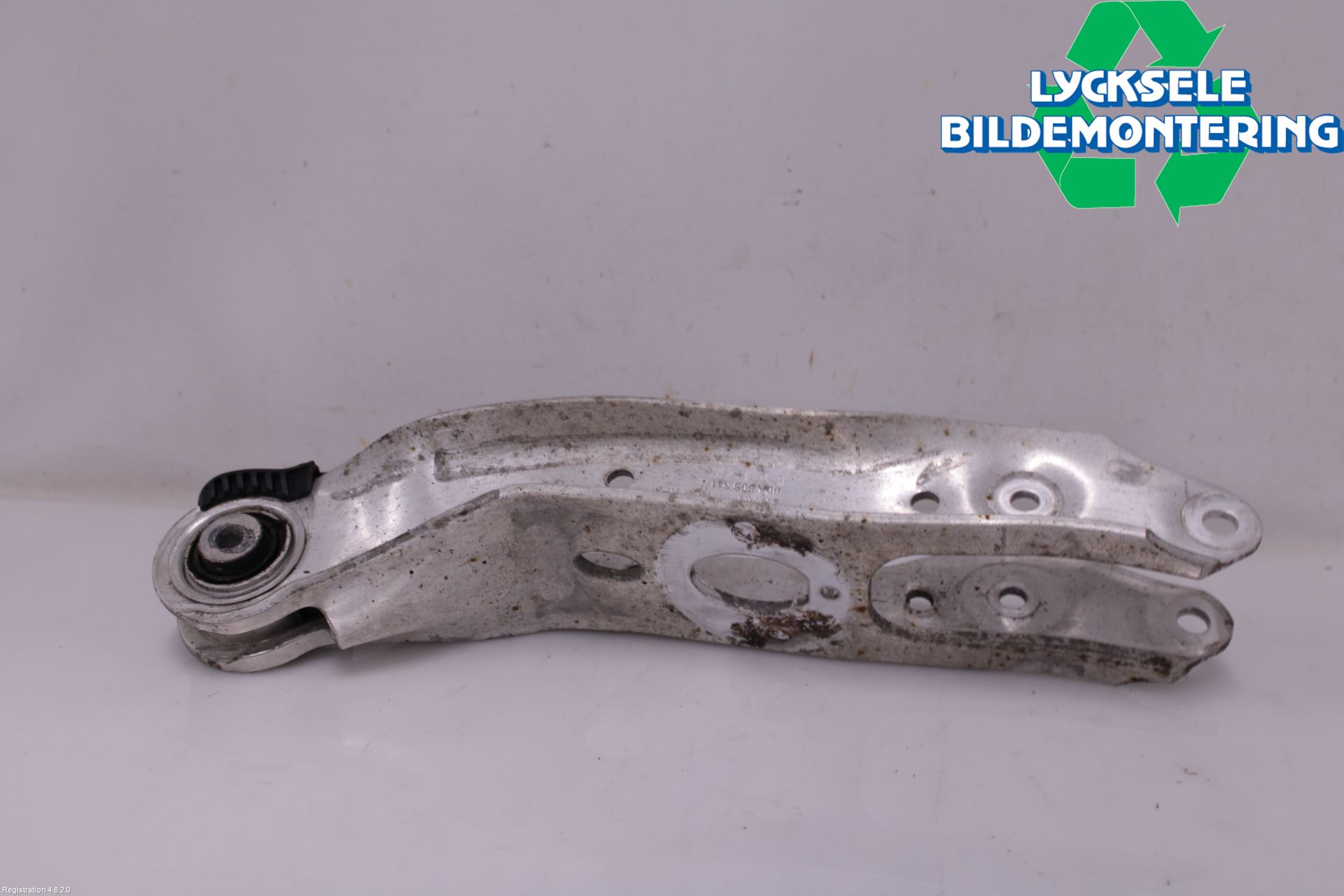 Audi A6 F2/C8 19- Bärarm Bak Vä-Hö