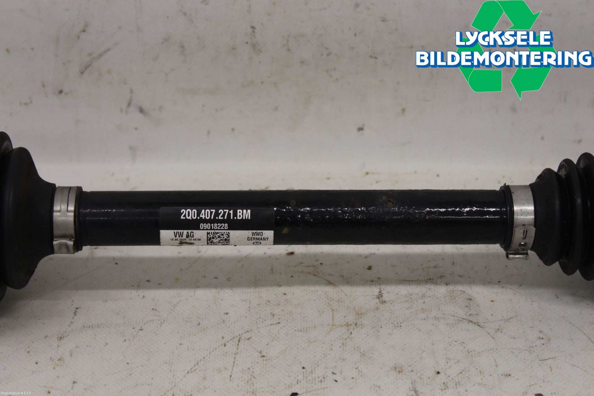 Seat ARONA Drivaxel Fram Vänster