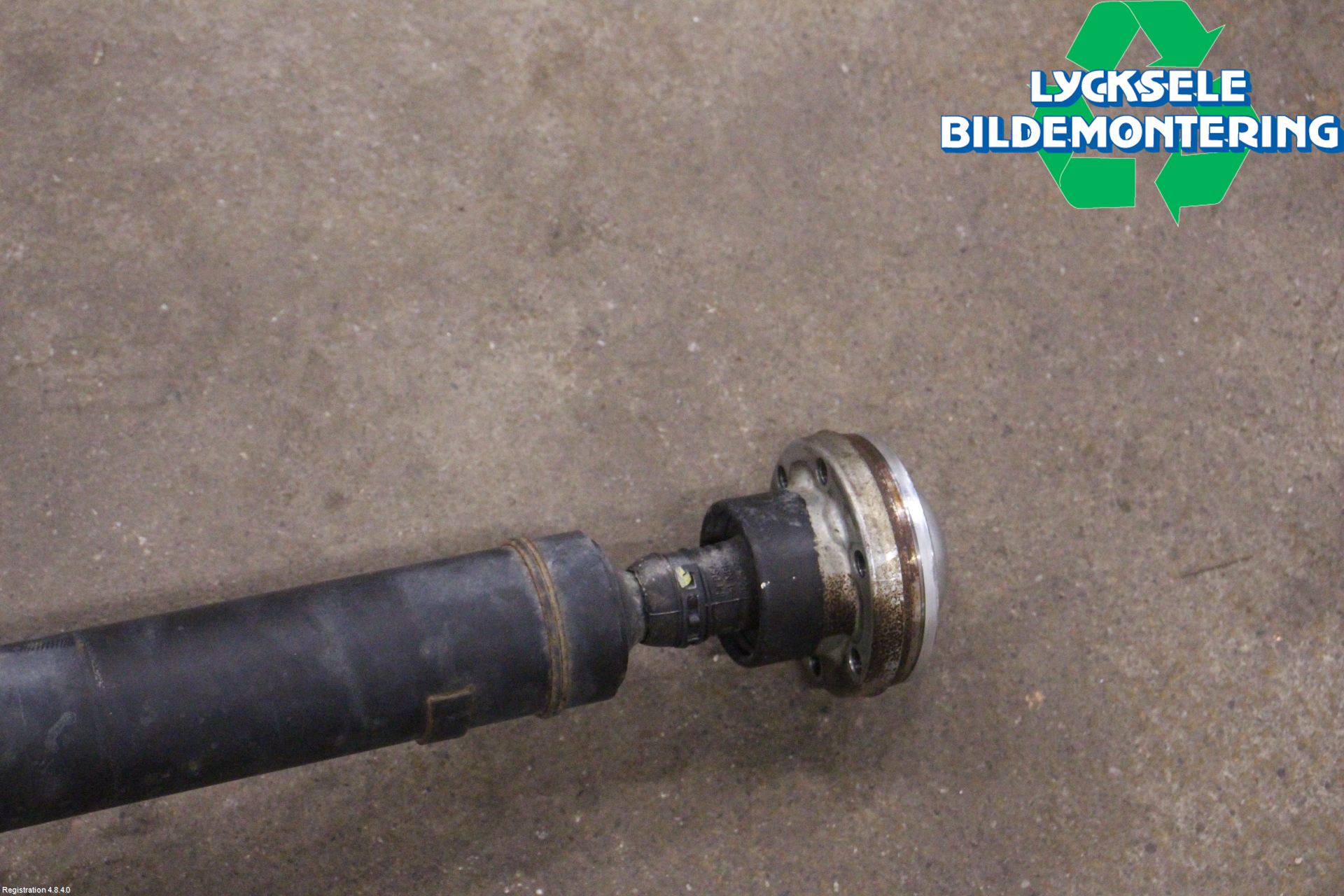 Volvo XC70 08-13 Mellanaxel Komp