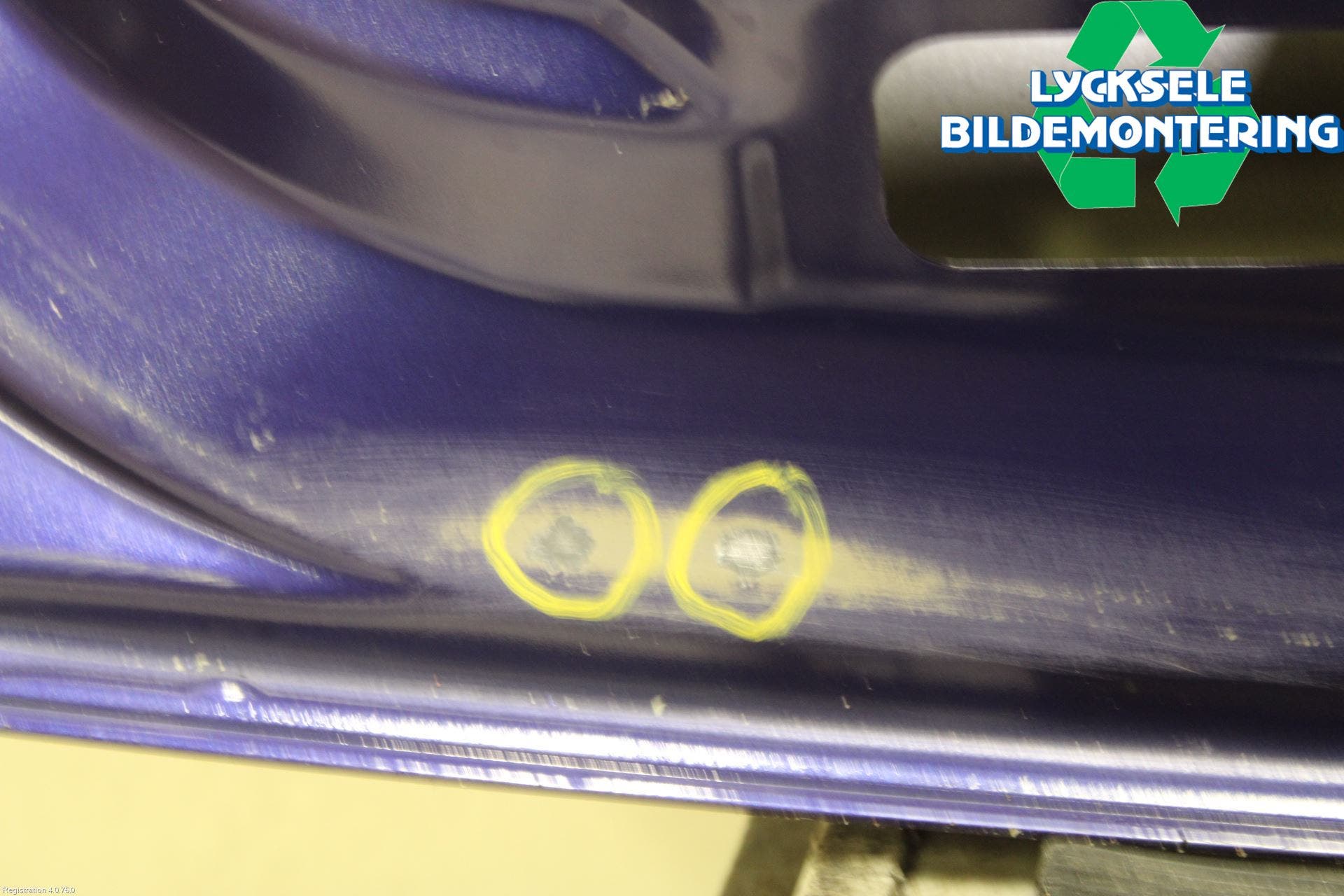 Nissan JUKE 14-19 Baklucka Kombi