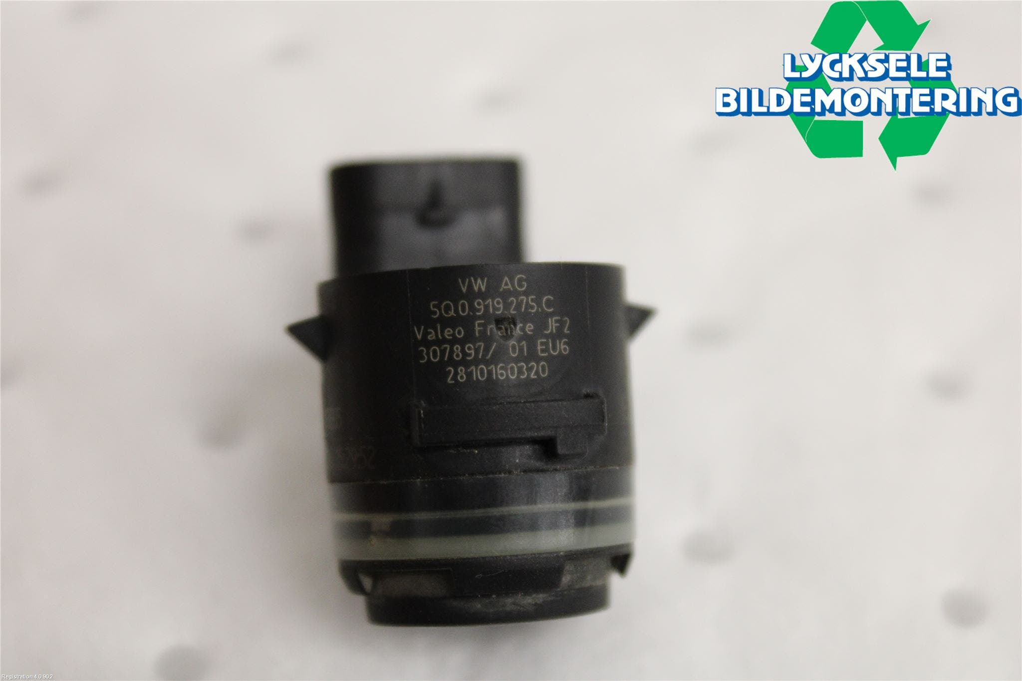 Skoda OCTAVIA (5E) 13-20 Parkeringshjälp Frontsensor