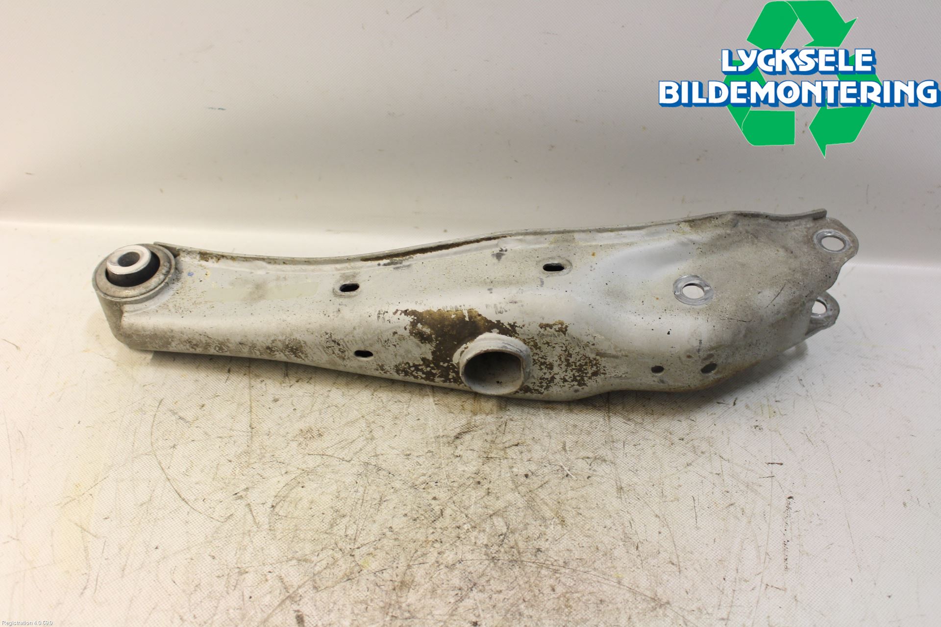 Opel INSIGNIA 17- Bärarm Bak Höger