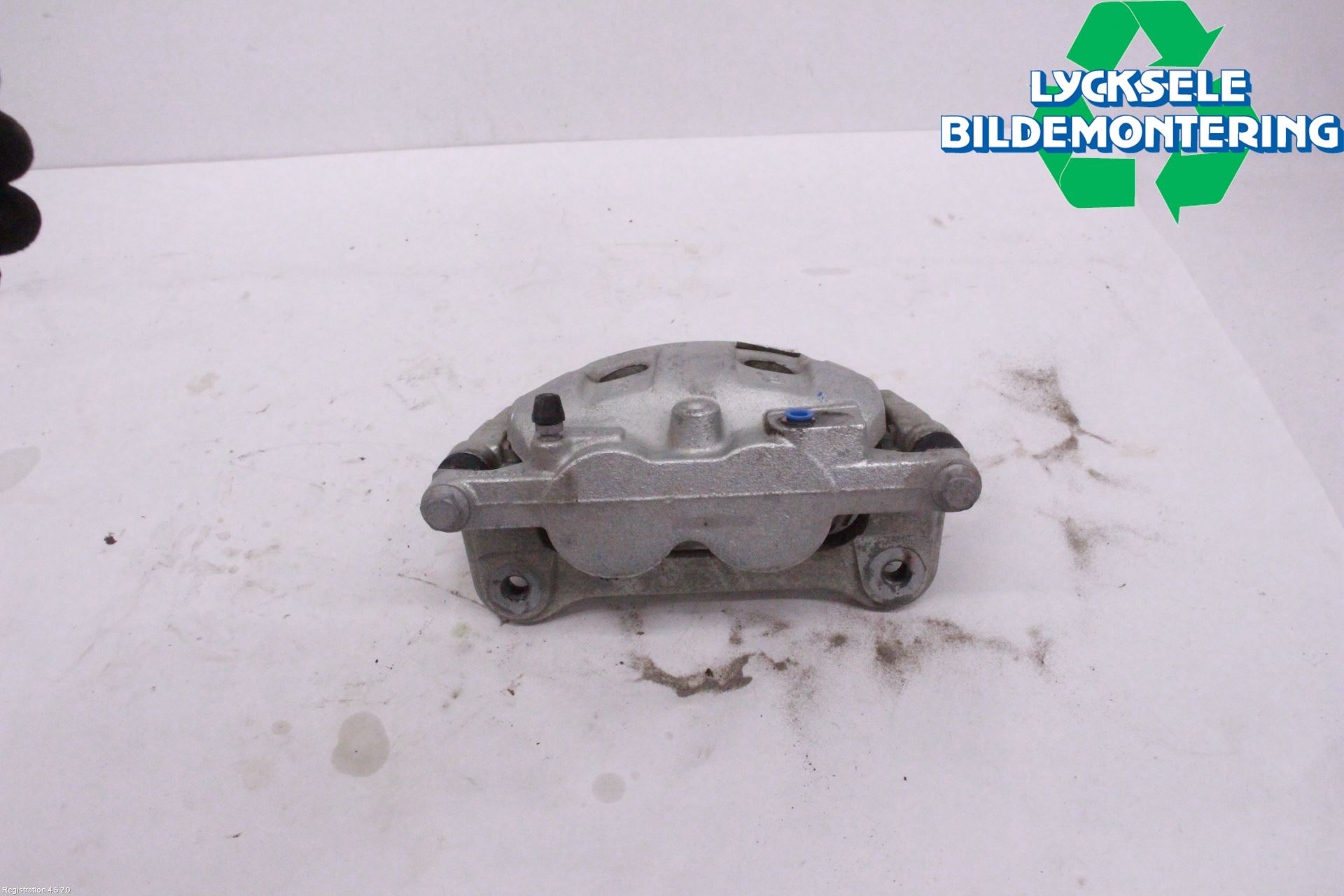 Volkswagen VW AMAROK T1 23- Bromsok Fram Höger