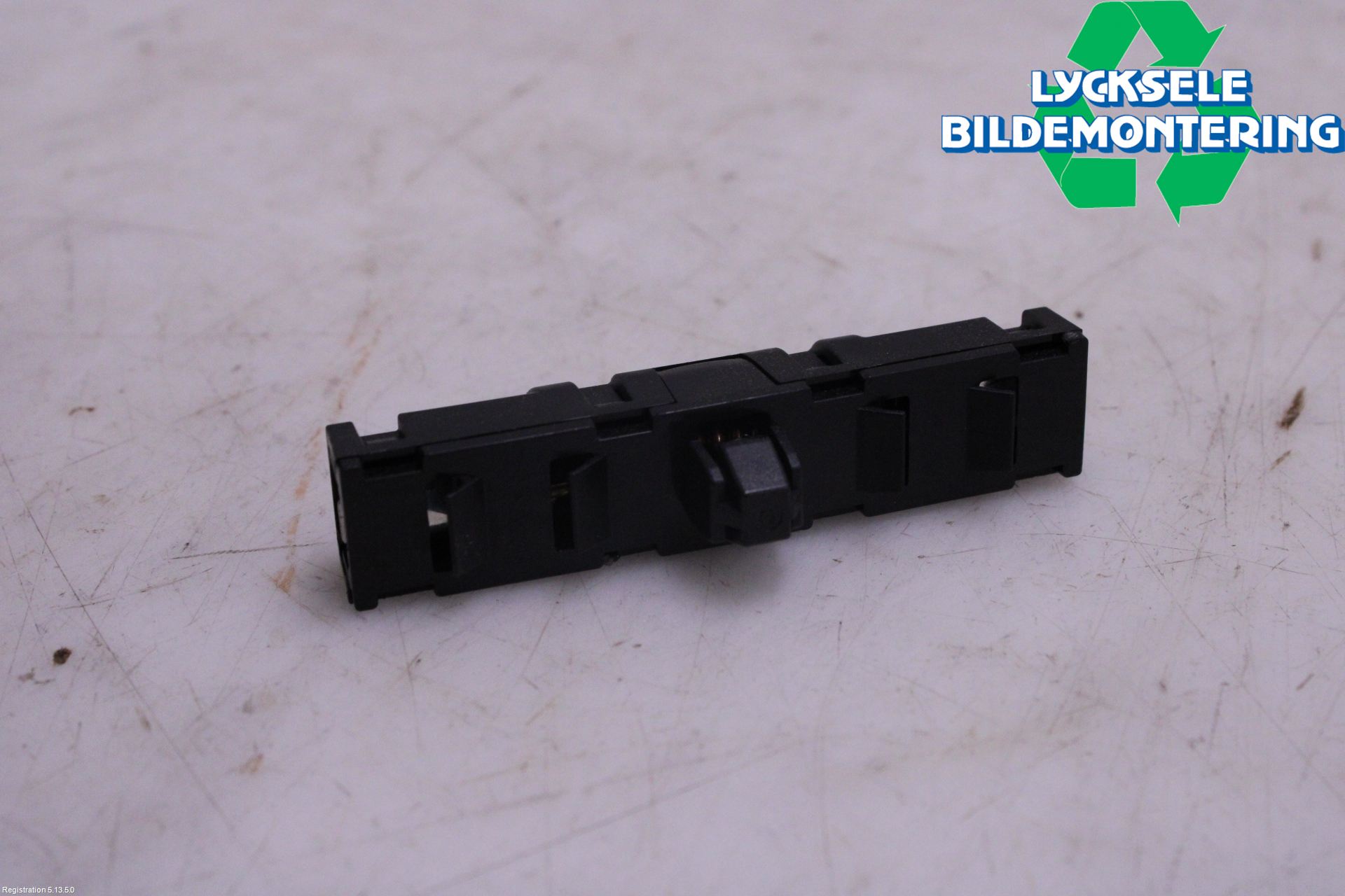 Volkswagen VW GOLF / E-GOLF VIII 20- Antennförstärkare