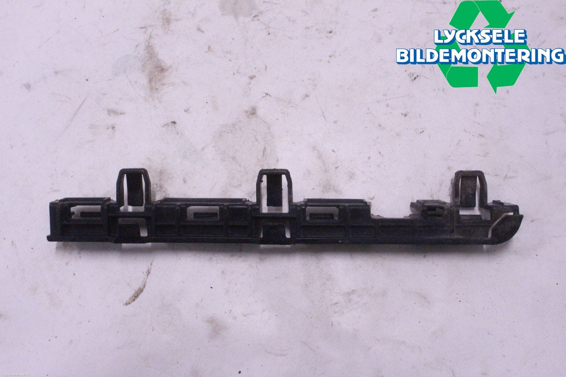 BMW 5 F10/F11/F18 09-17 Sidokjol Vä