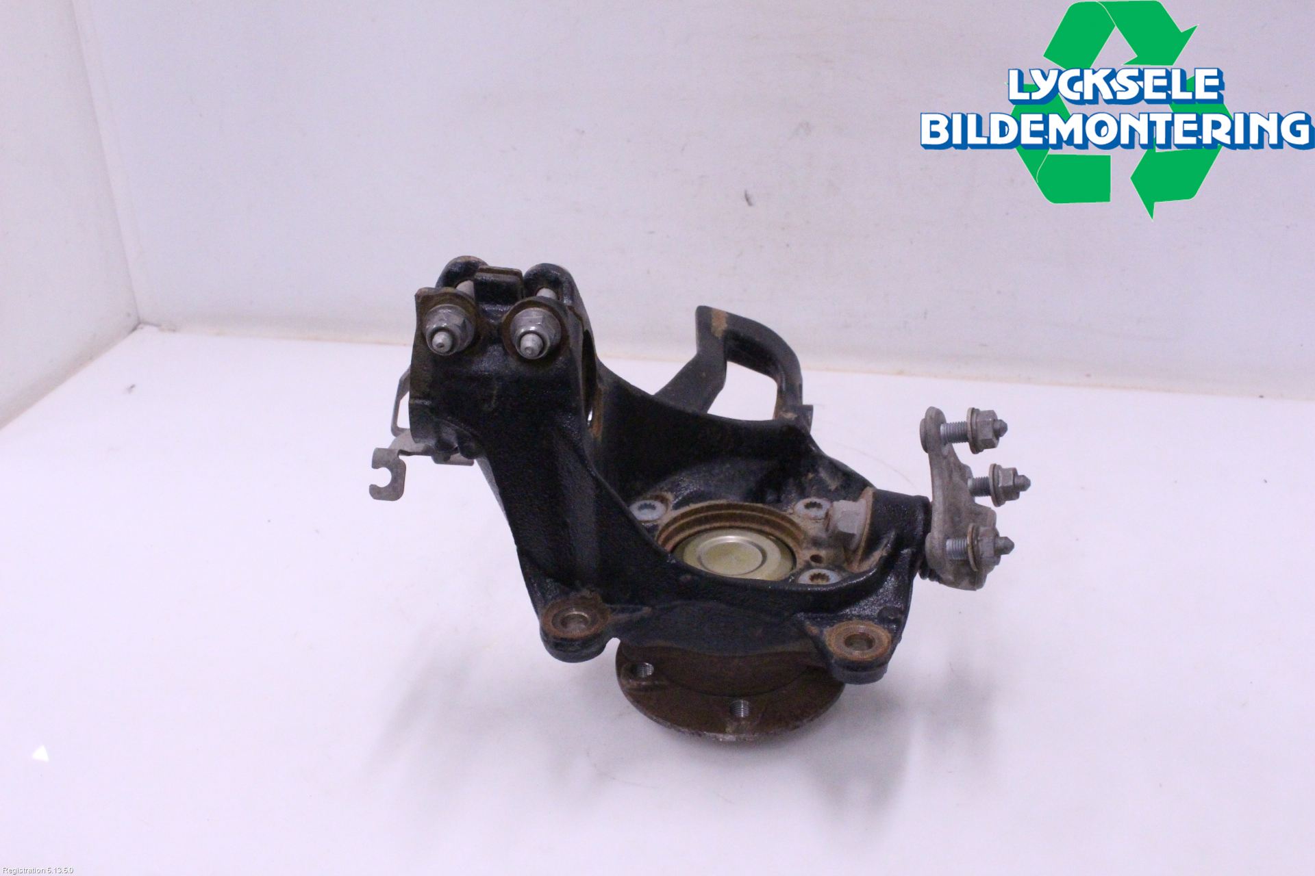 Volkswagen VW ID.5 22- Styrspindel Lagerhus Vä