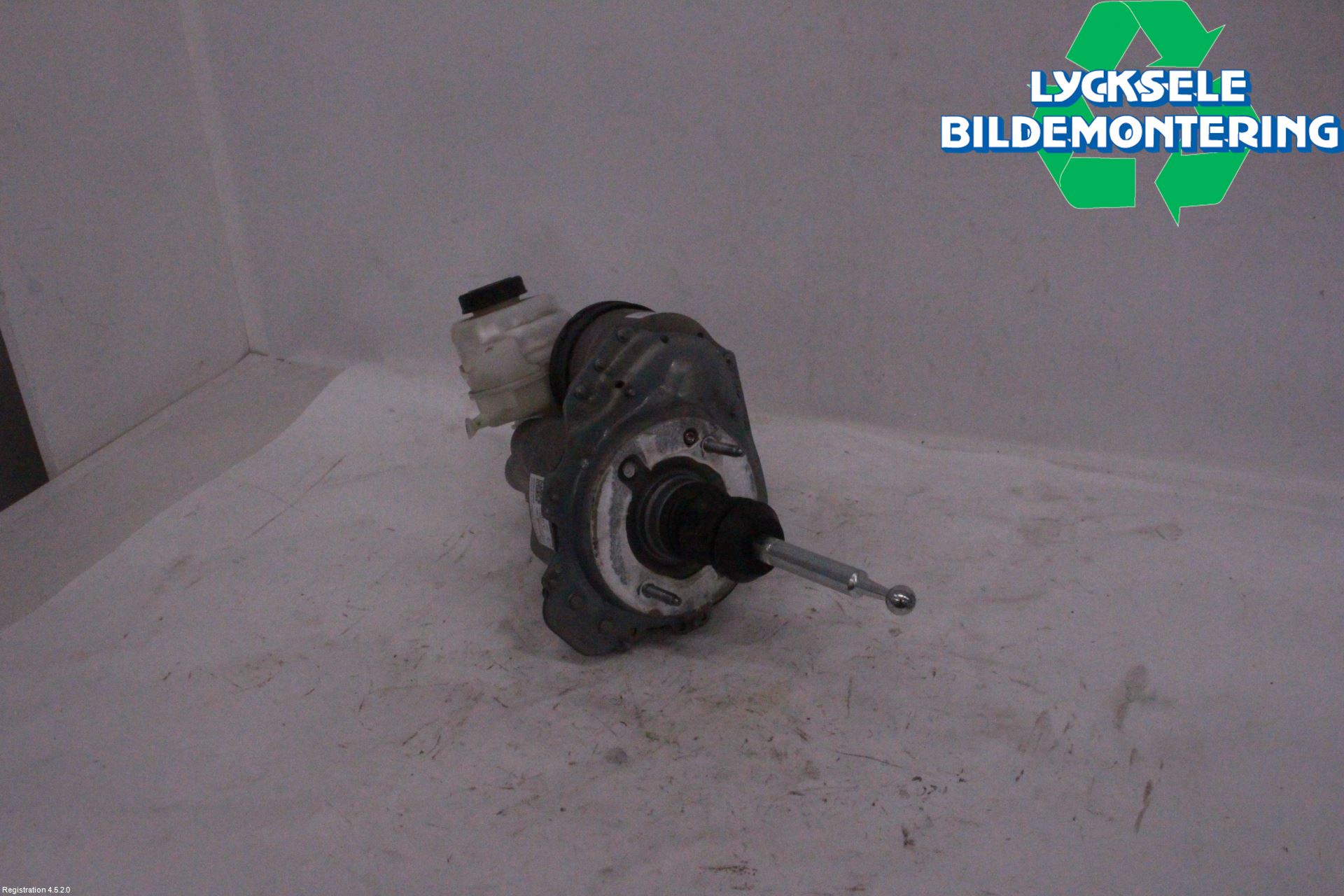 Volkswagen VW PASSAT 20-24 Bromsservo