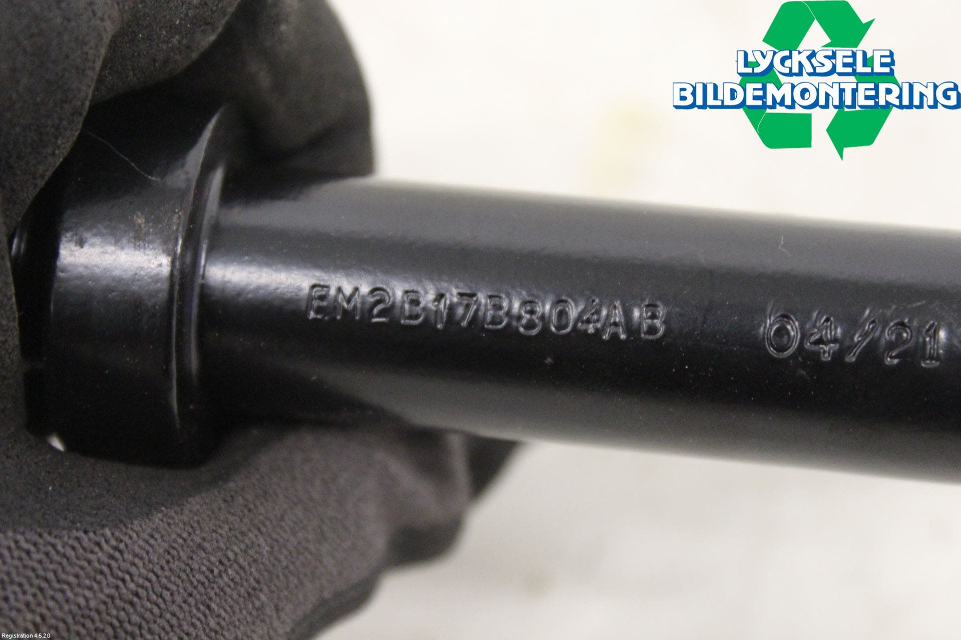 Ford MUSTANG Mach-E 21- Bogserögla